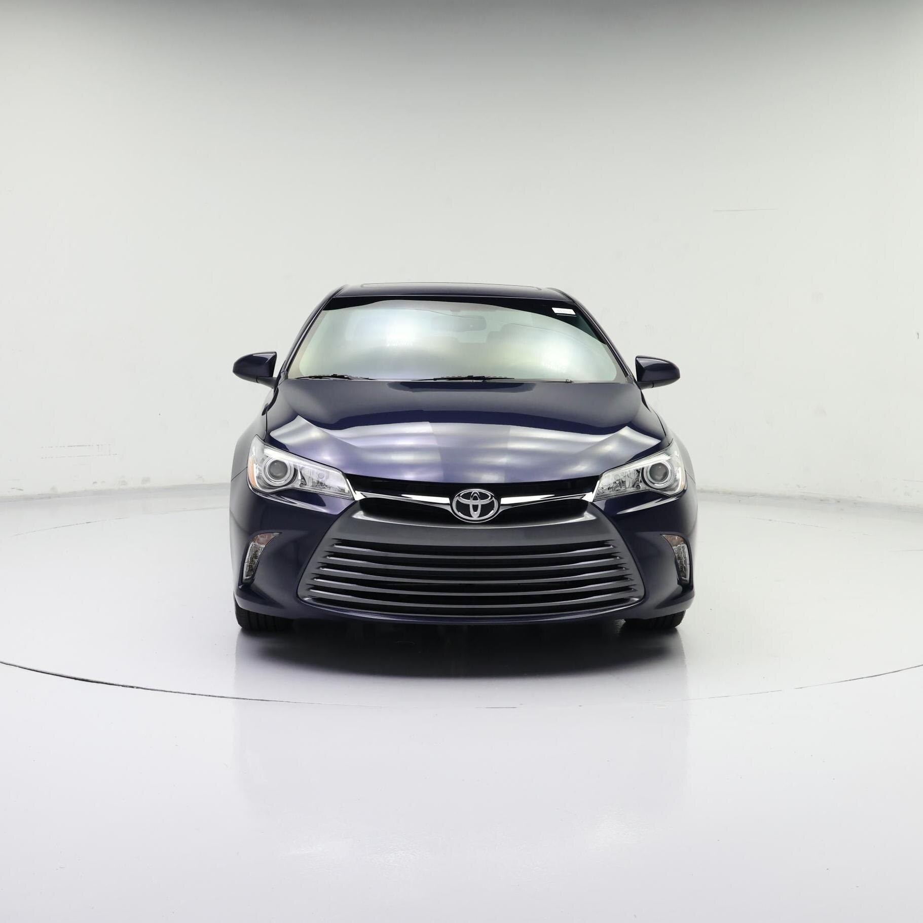 Thumbnail: 2015 Toyota Camry - 5