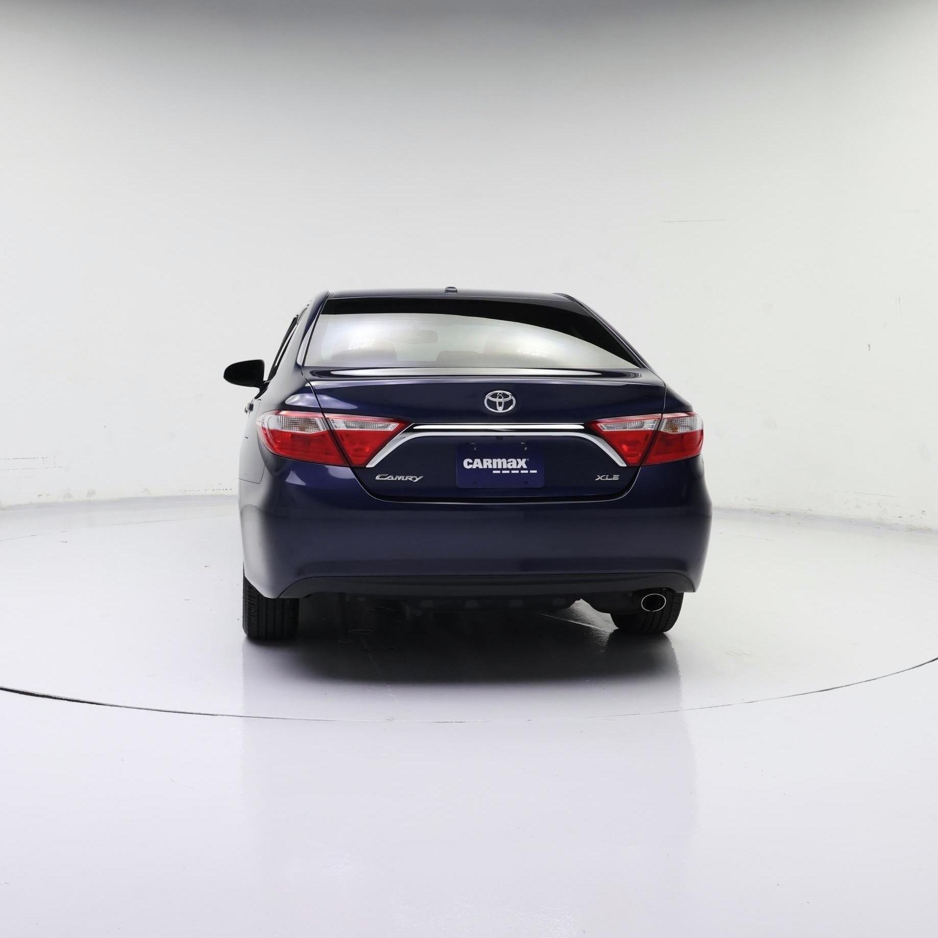 Thumbnail: 2015 Toyota Camry - 6