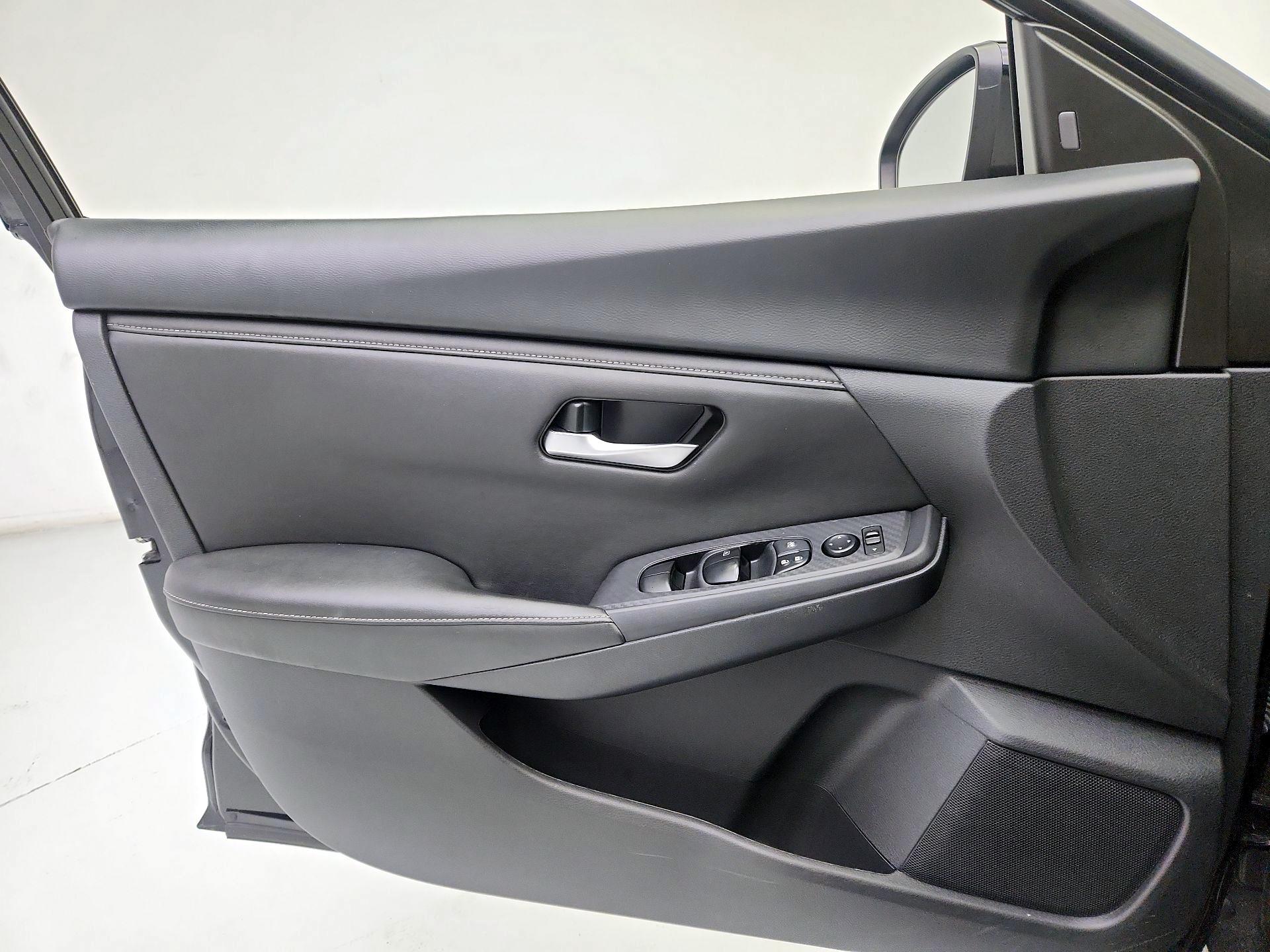 Thumbnail: 2024 Nissan Sentra - 12