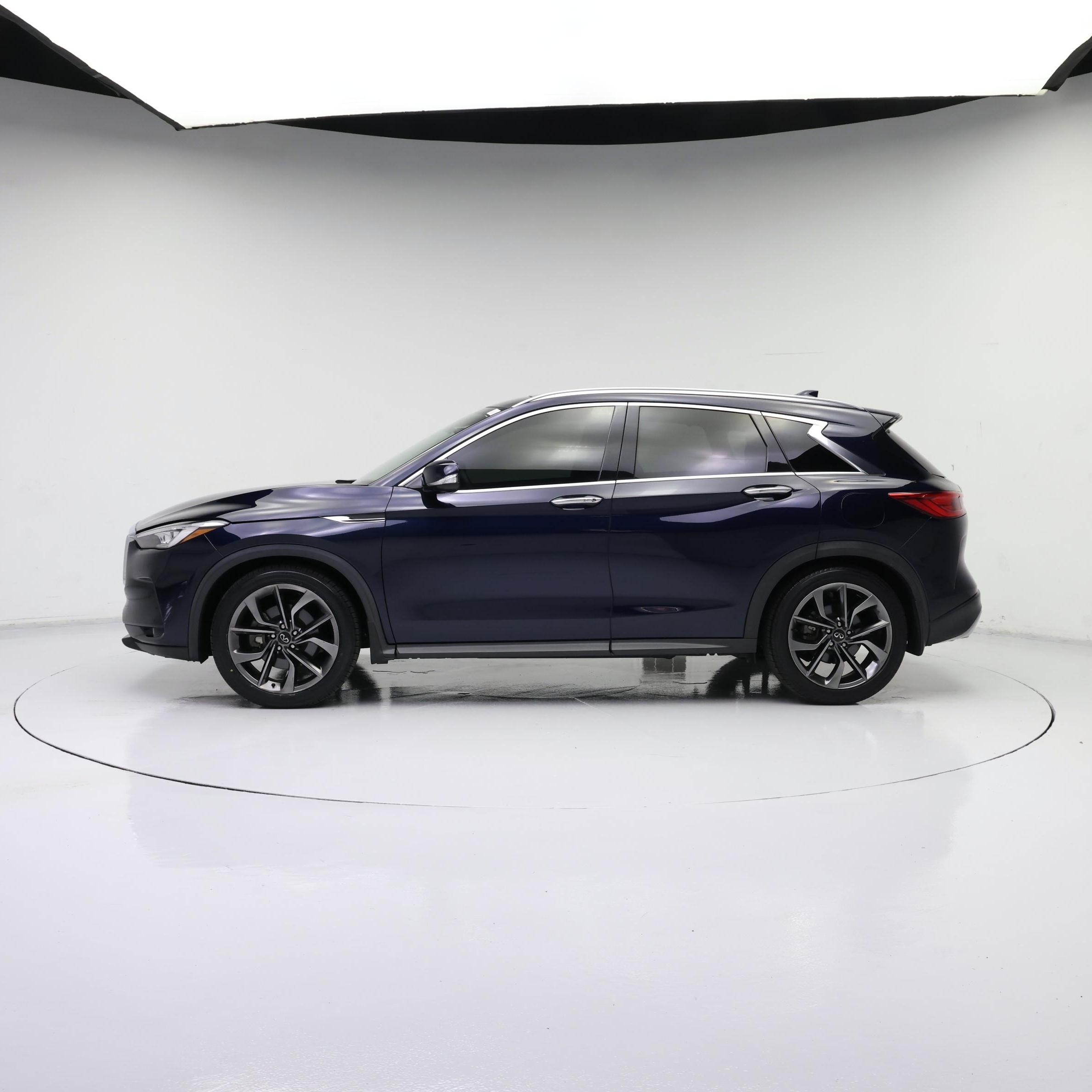 Thumbnail: 2021 INFINITI QX50 - 3