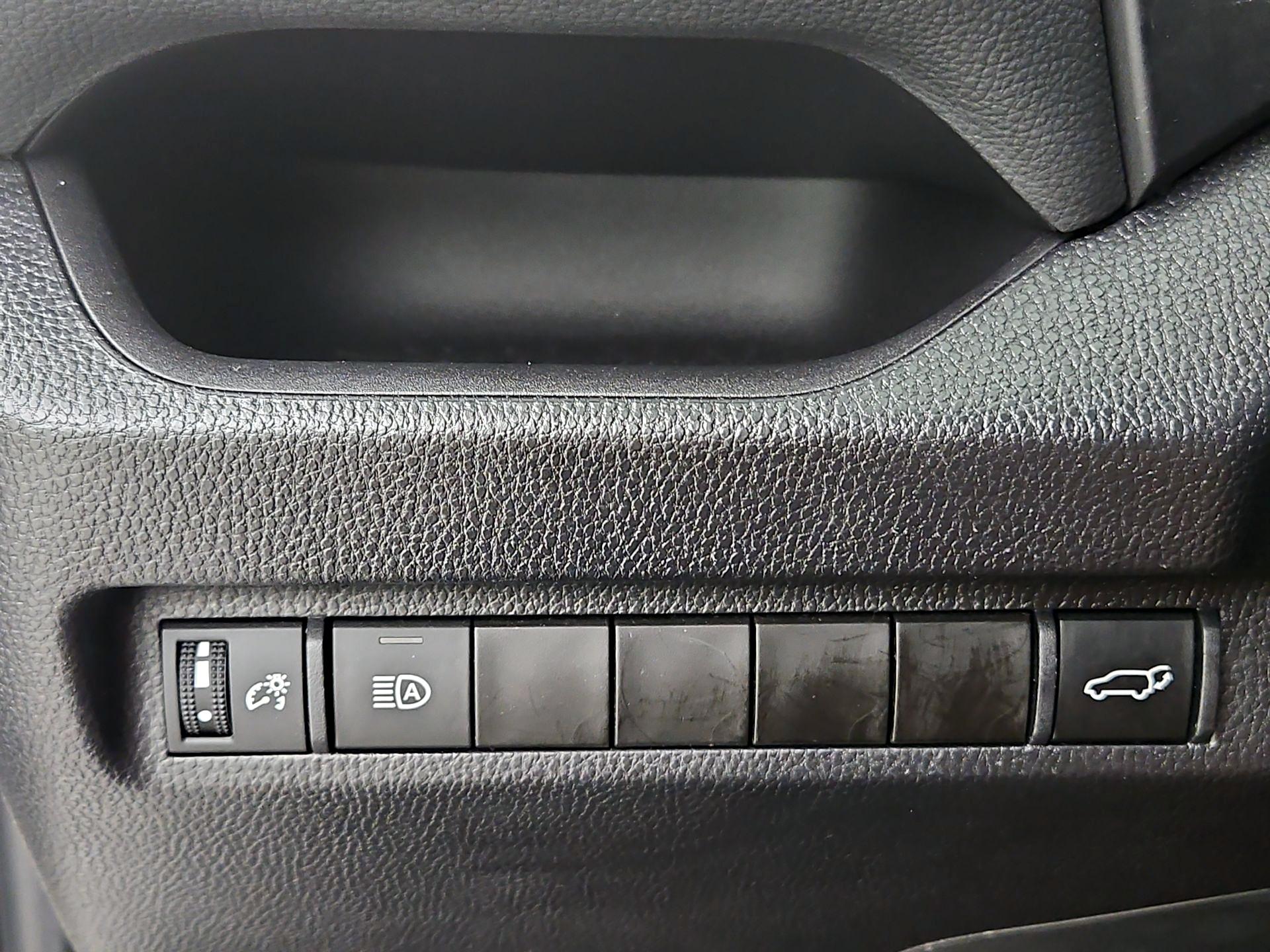 Thumbnail: 2024 Toyota RAV4 - 13