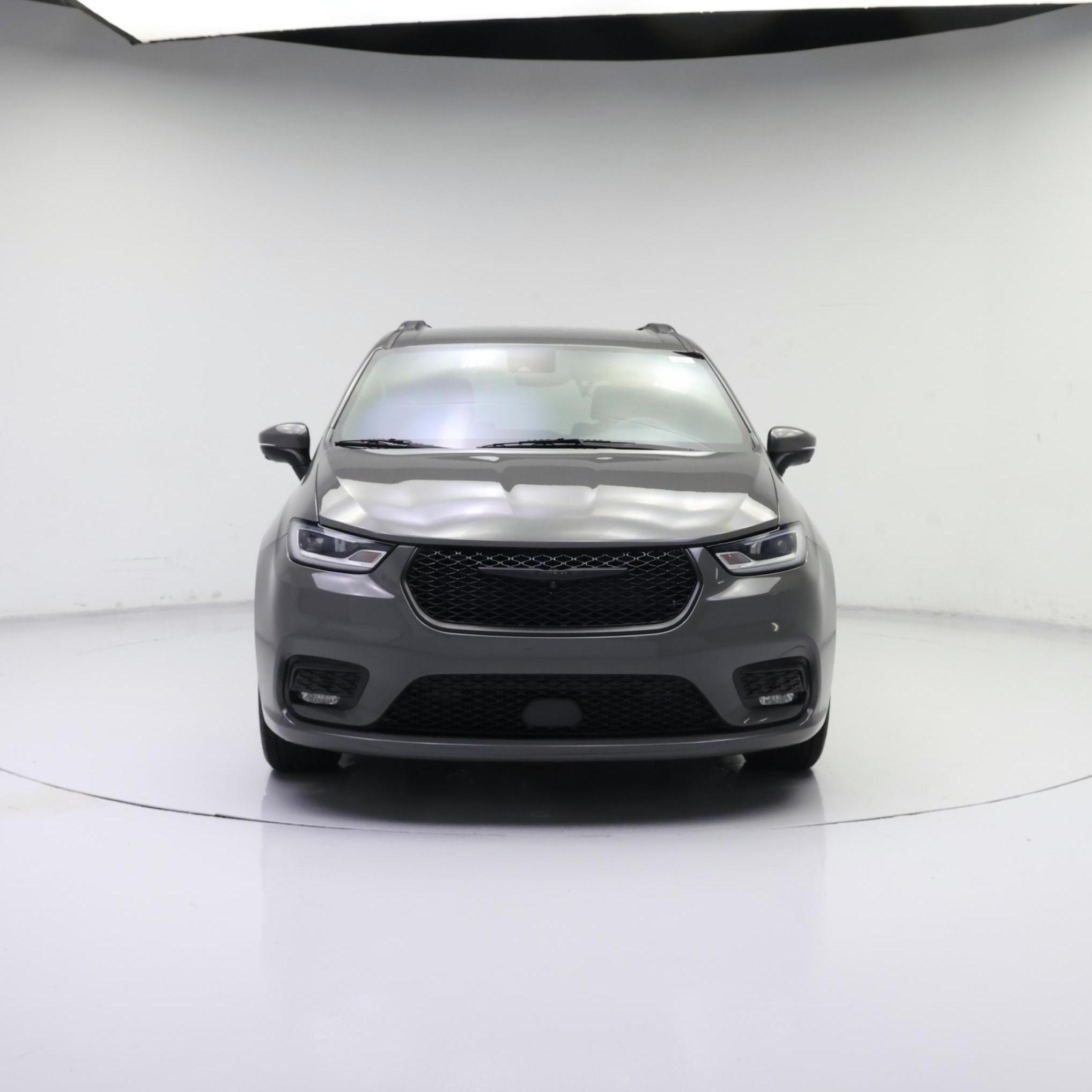 Thumbnail: 2023 Chrysler Pacifica - 5