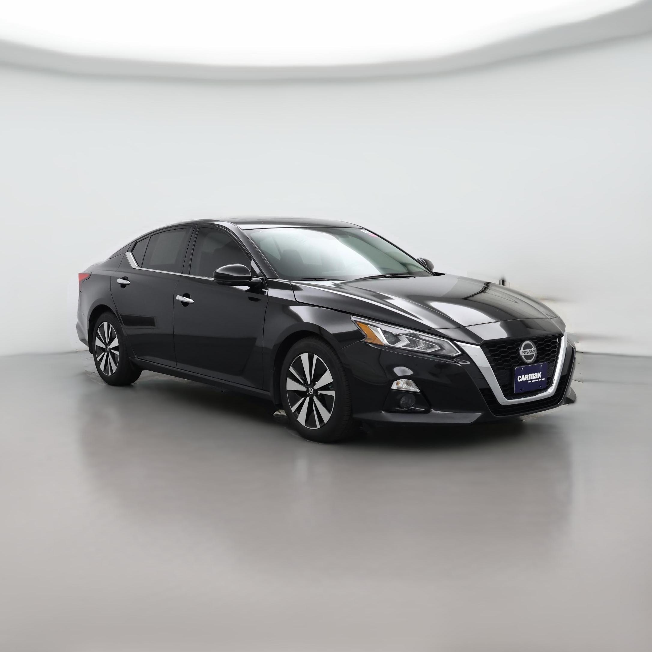 Thumbnail: 2022 Nissan Altima - 1