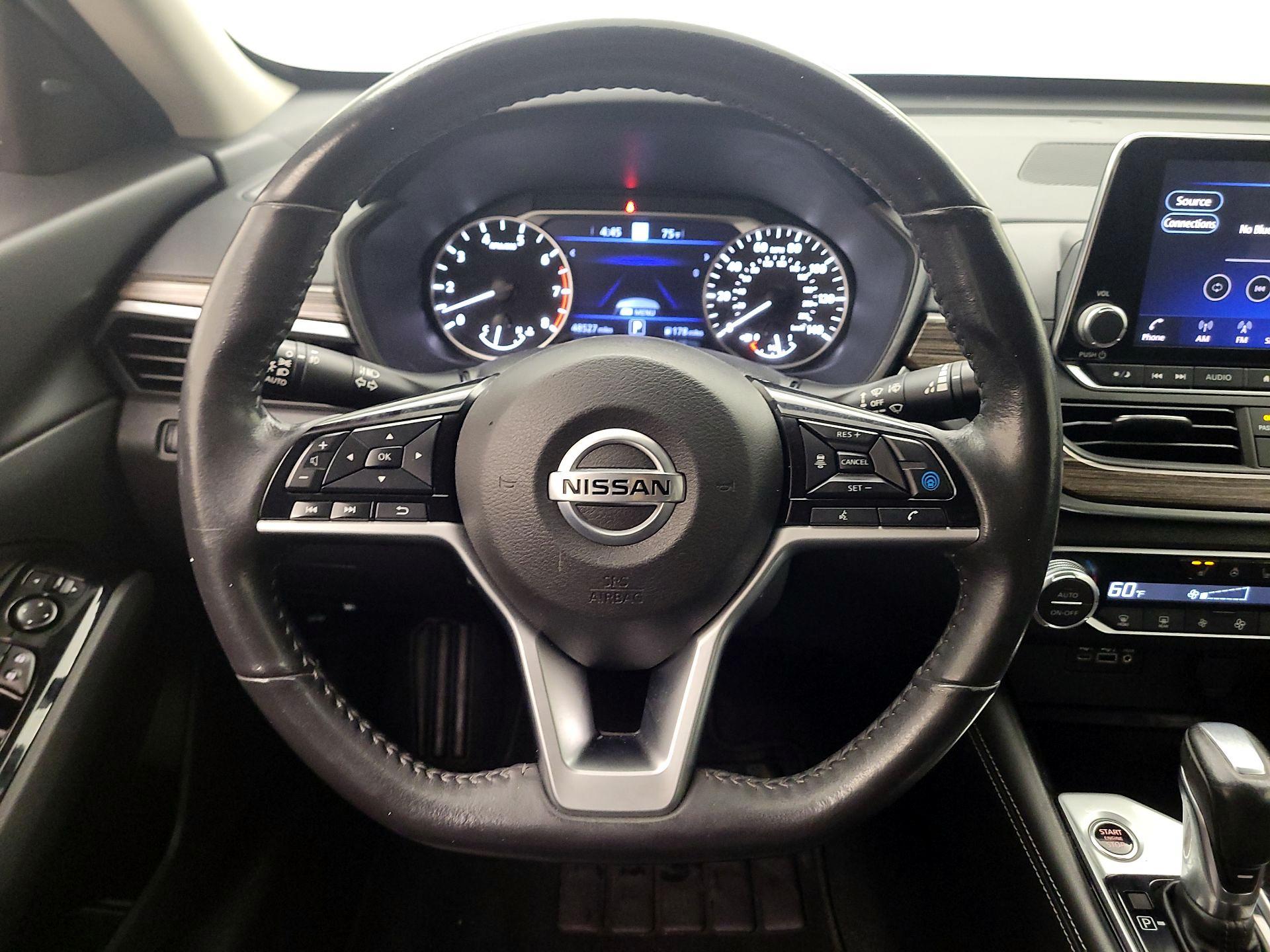 Thumbnail: 2022 Nissan Altima - 10