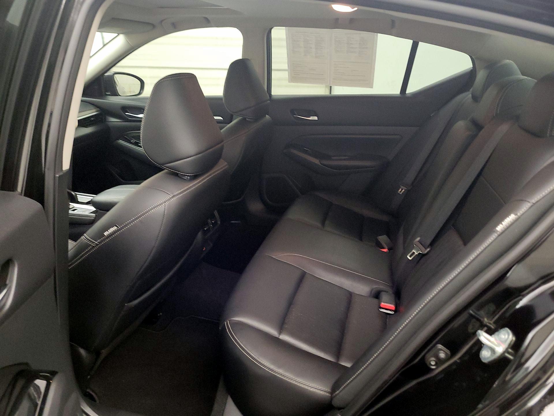 Thumbnail: 2022 Nissan Altima - 19