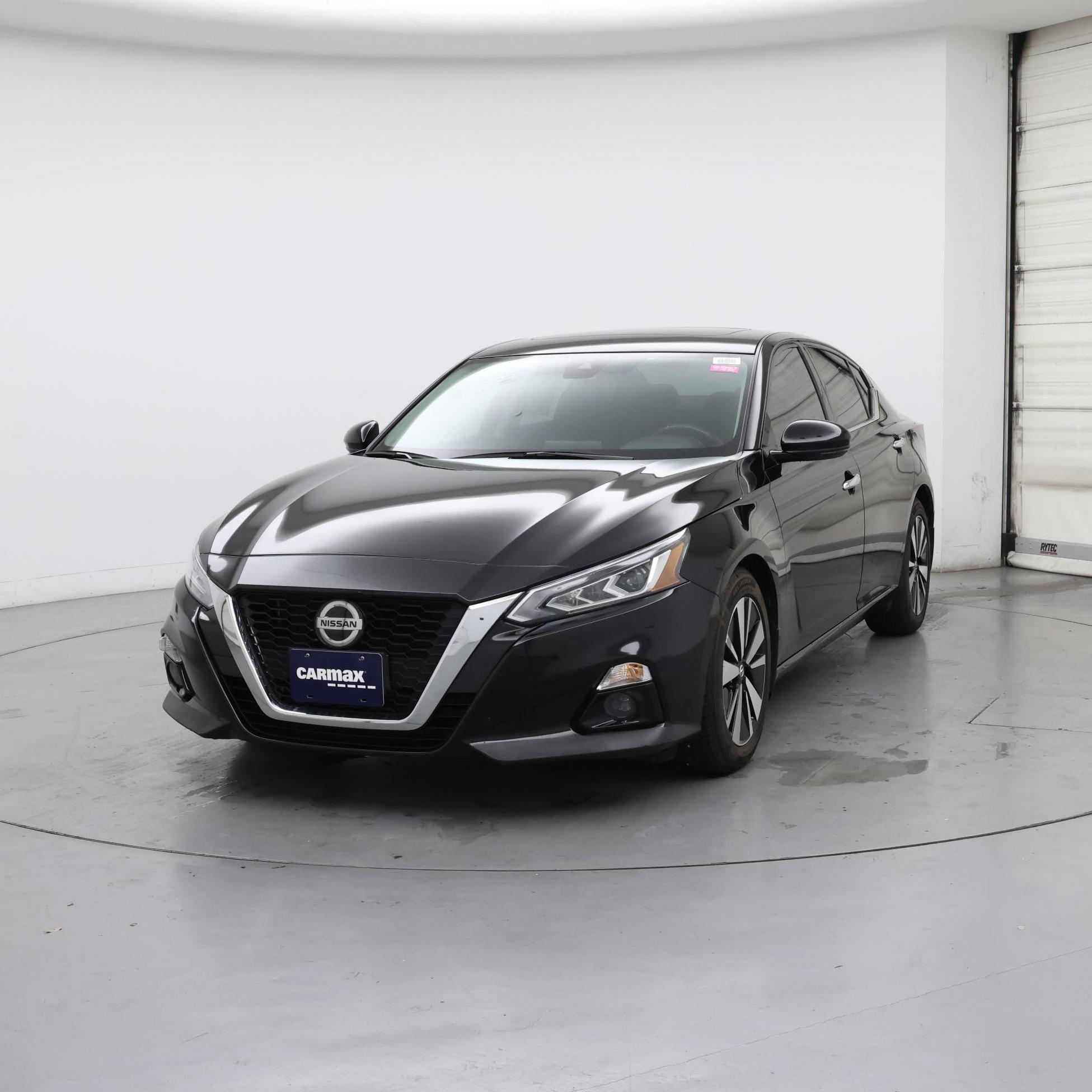 Thumbnail: 2022 Nissan Altima - 4