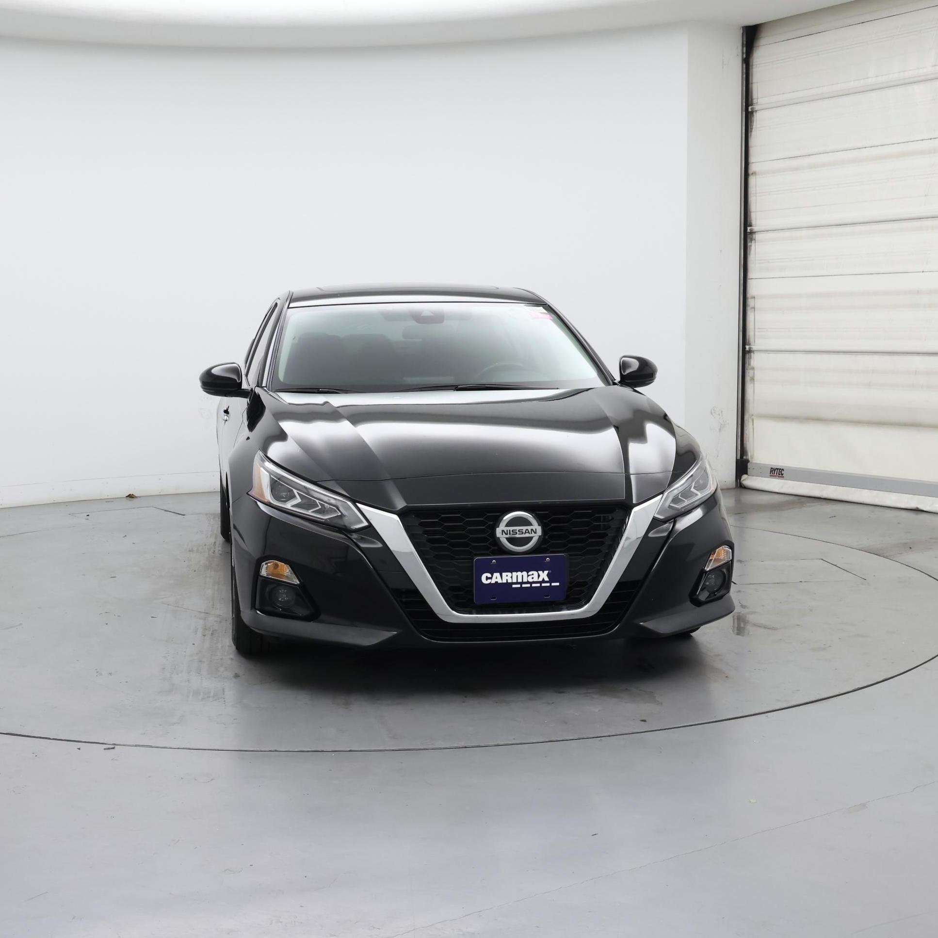 Thumbnail: 2022 Nissan Altima - 5