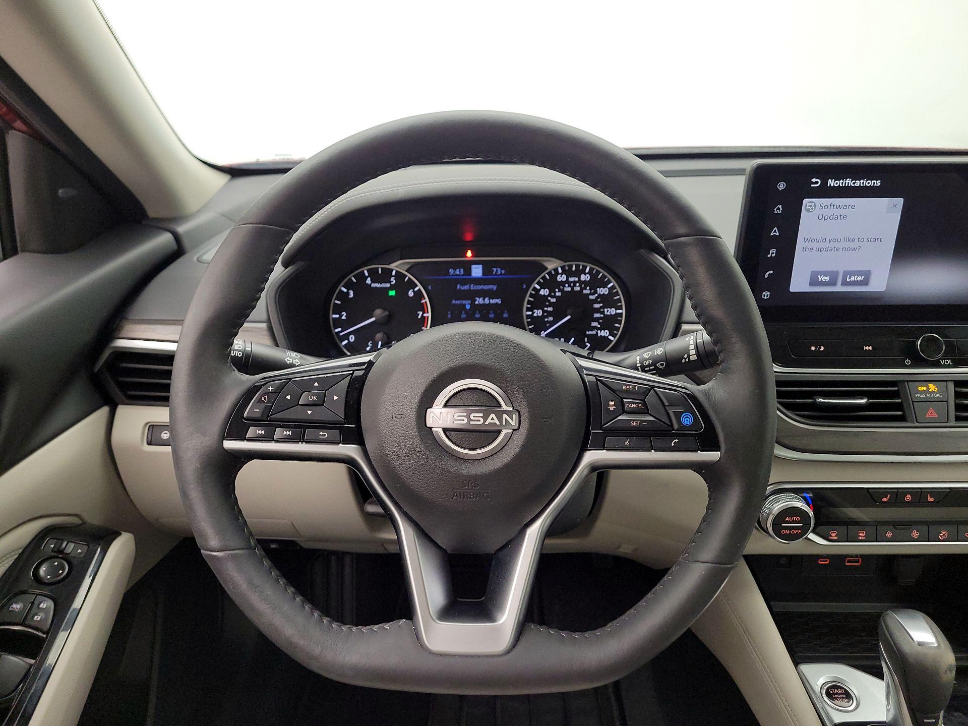 Thumbnail: 2023 Nissan Altima - 10