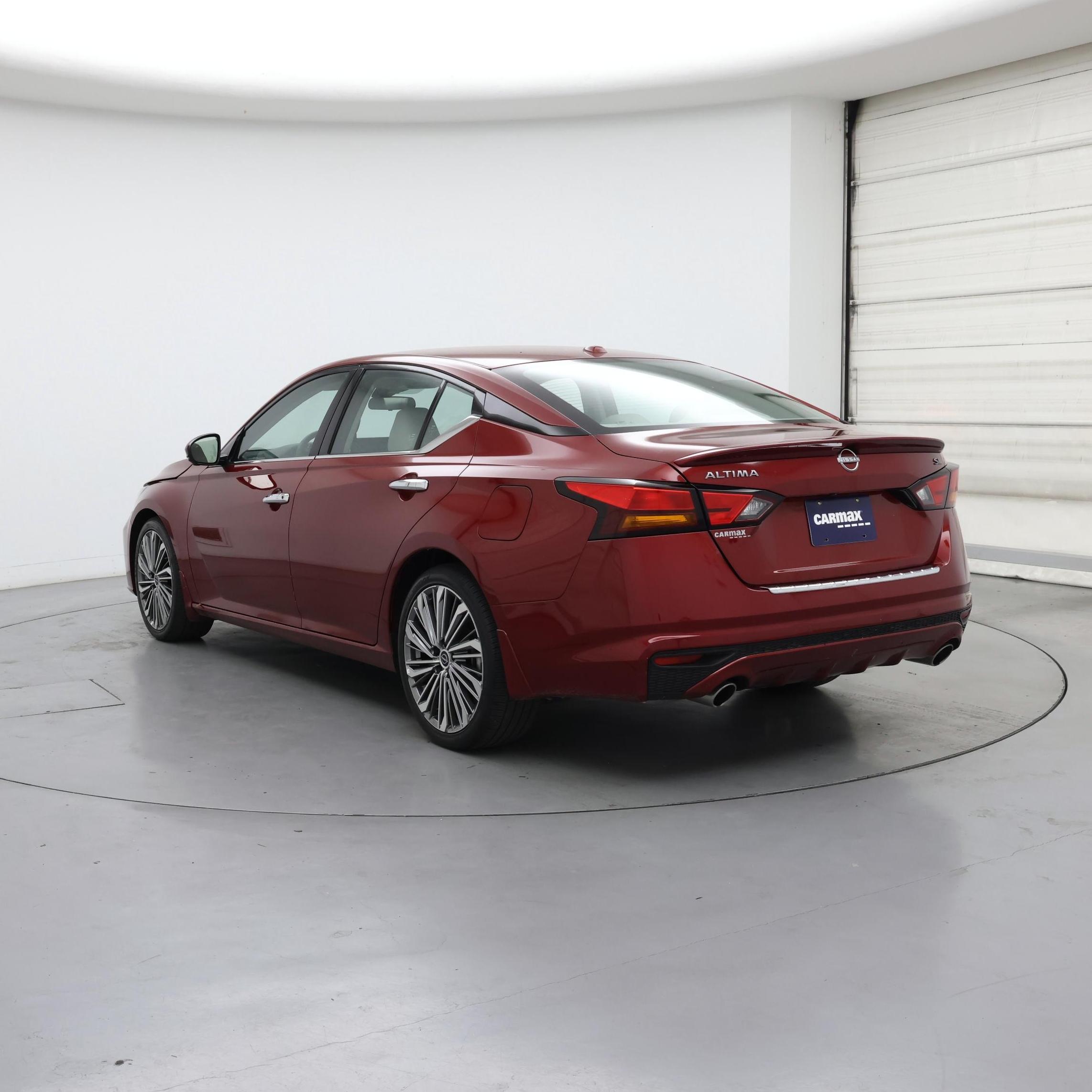 Thumbnail: 2023 Nissan Altima - 2