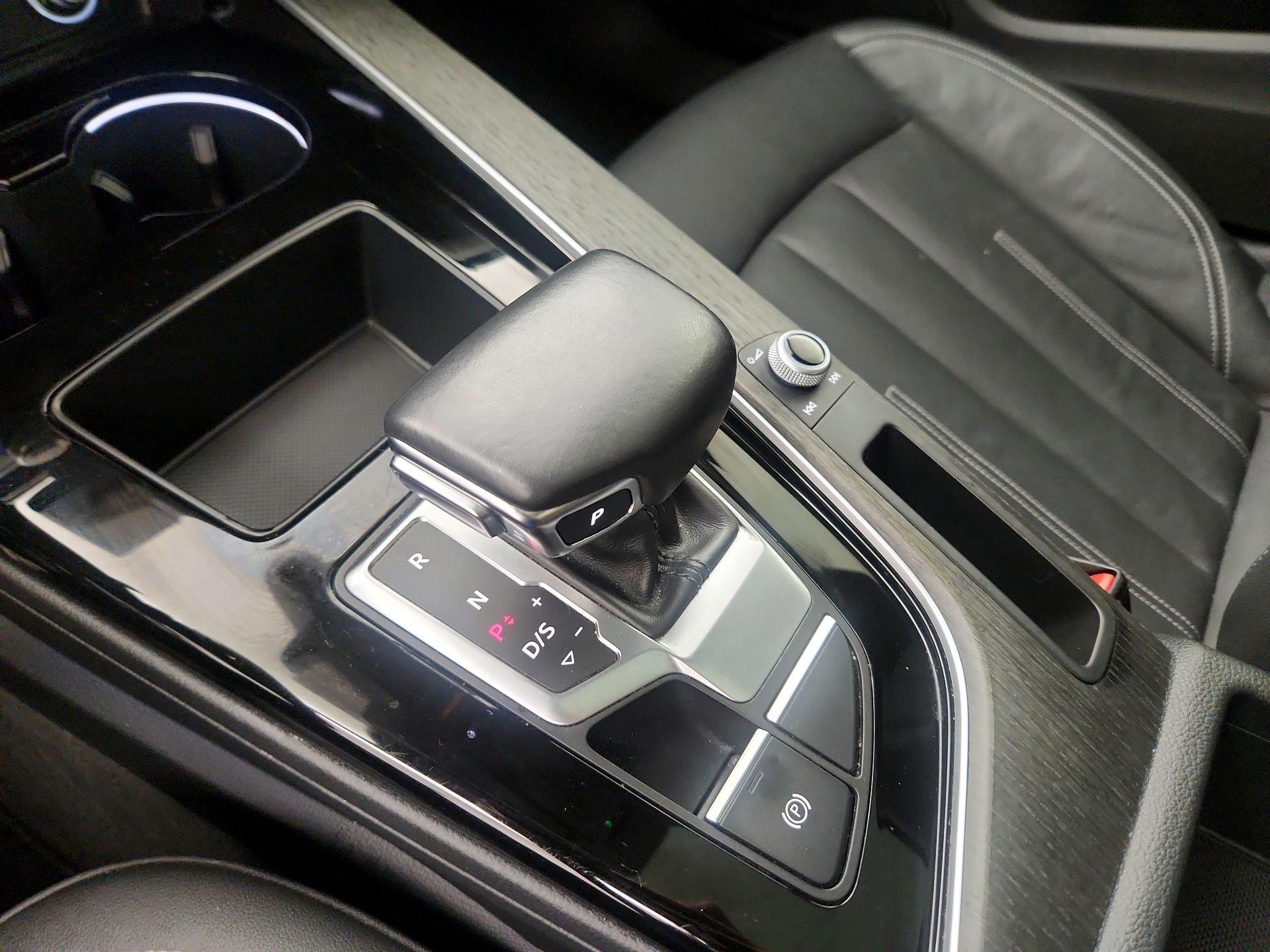 Thumbnail: 2020 Audi A4 - 17