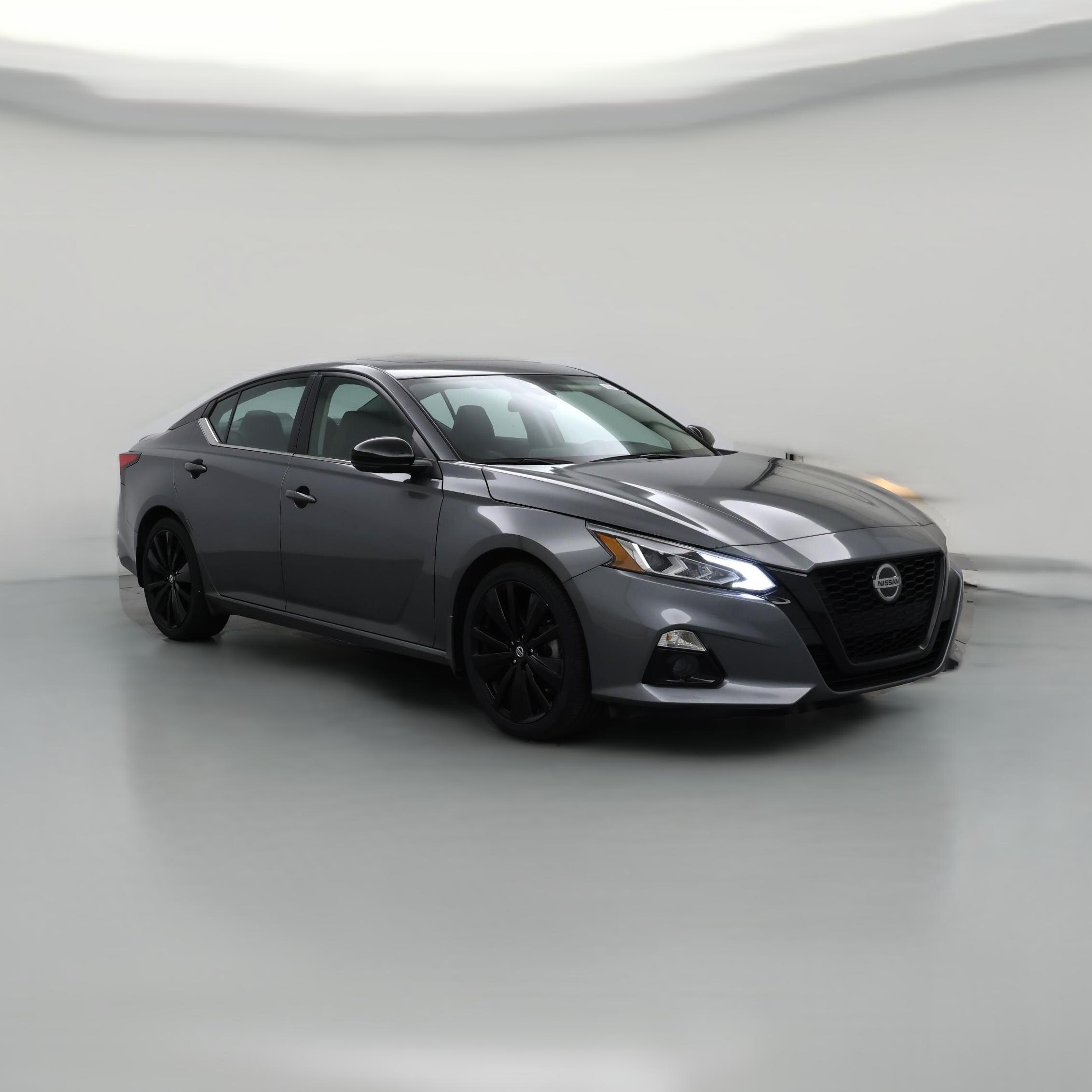 Thumbnail: 2022 Nissan Altima - 1