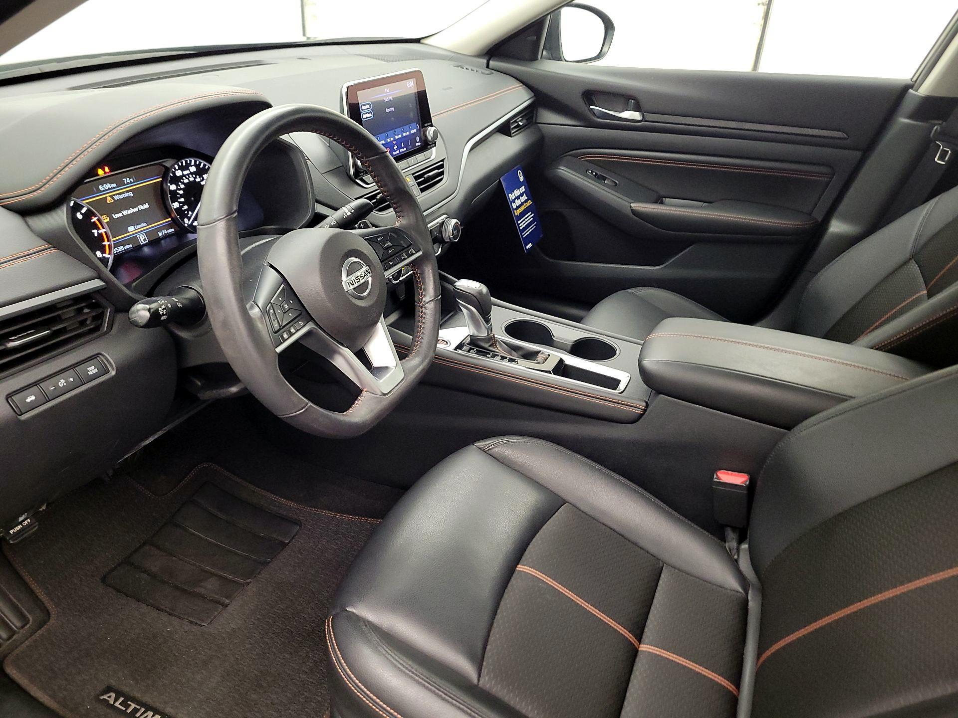 Thumbnail: 2022 Nissan Altima - 11