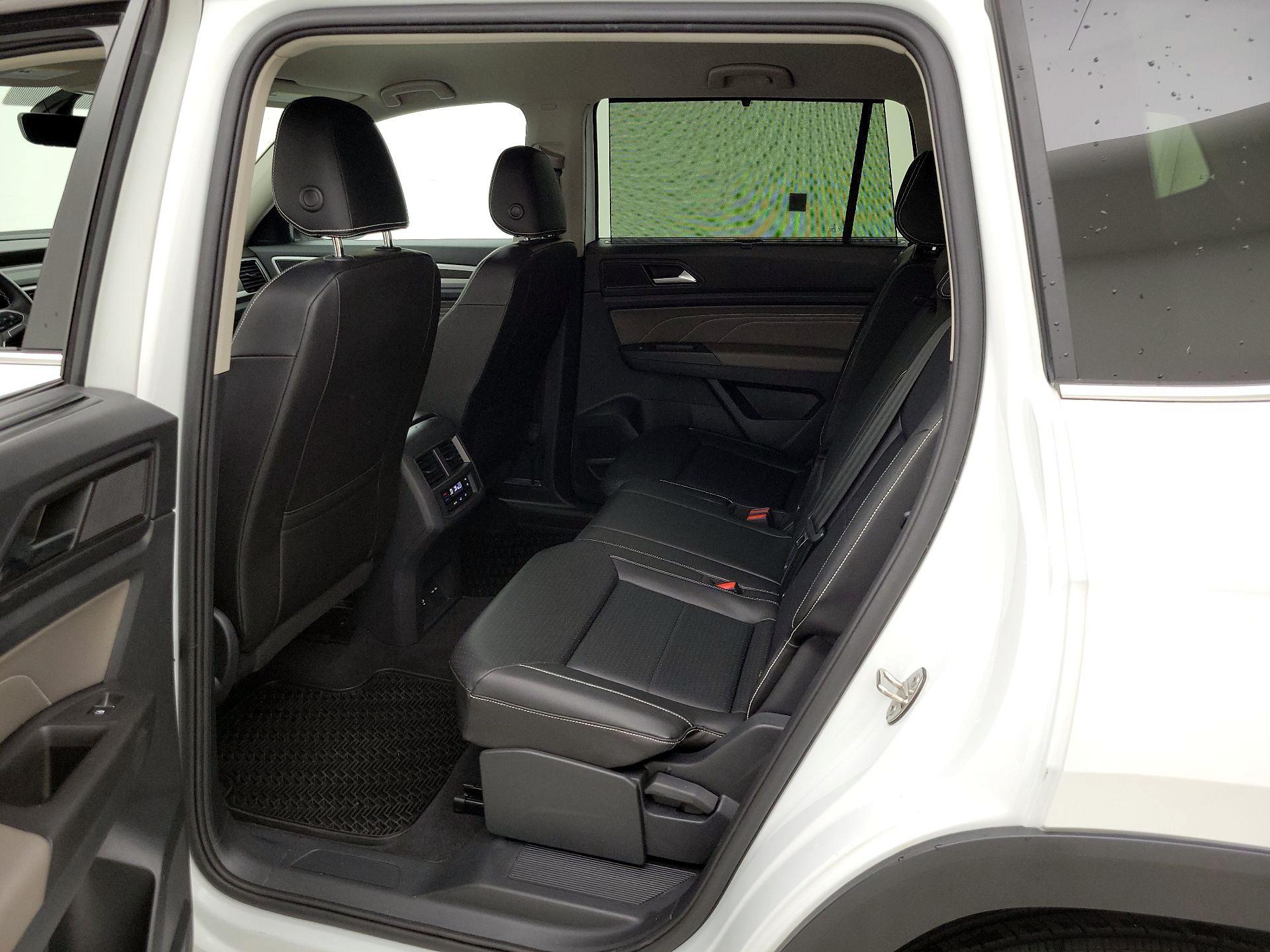 Thumbnail: 2023 Volkswagen Atlas - 19