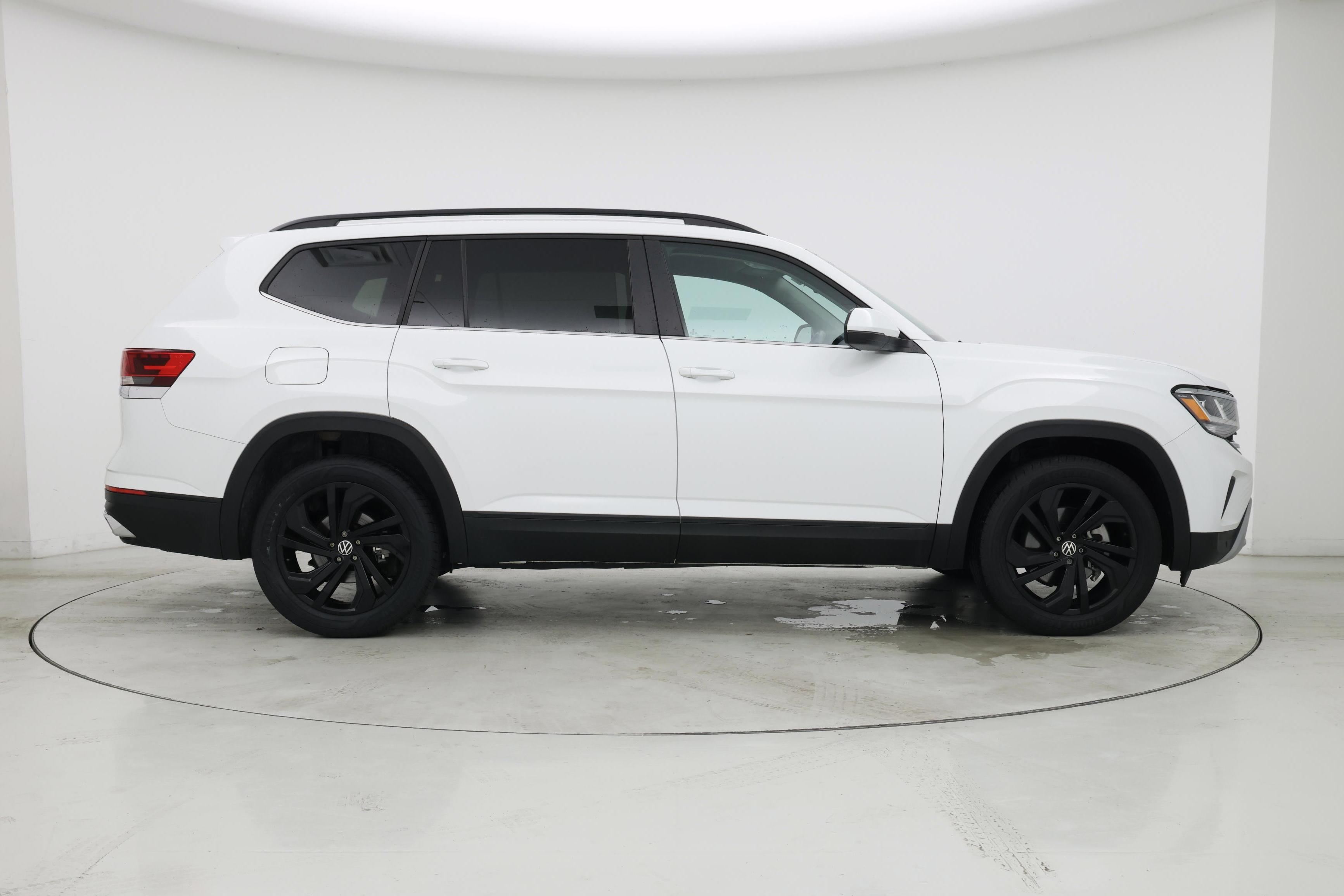Thumbnail: 2023 Volkswagen Atlas - 7