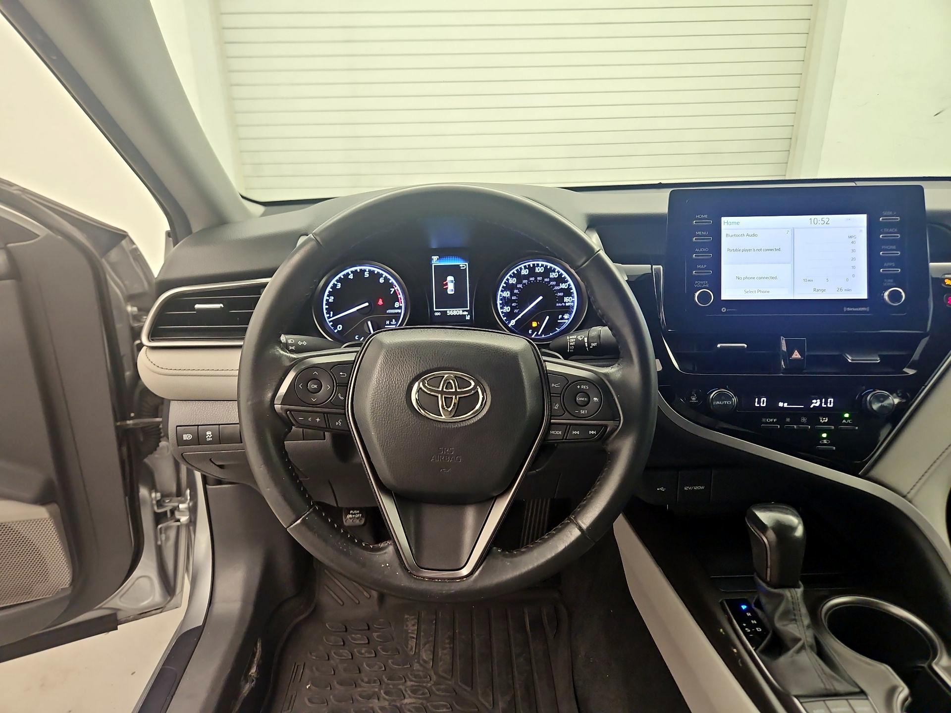 Thumbnail: 2022 Toyota Camry - 10