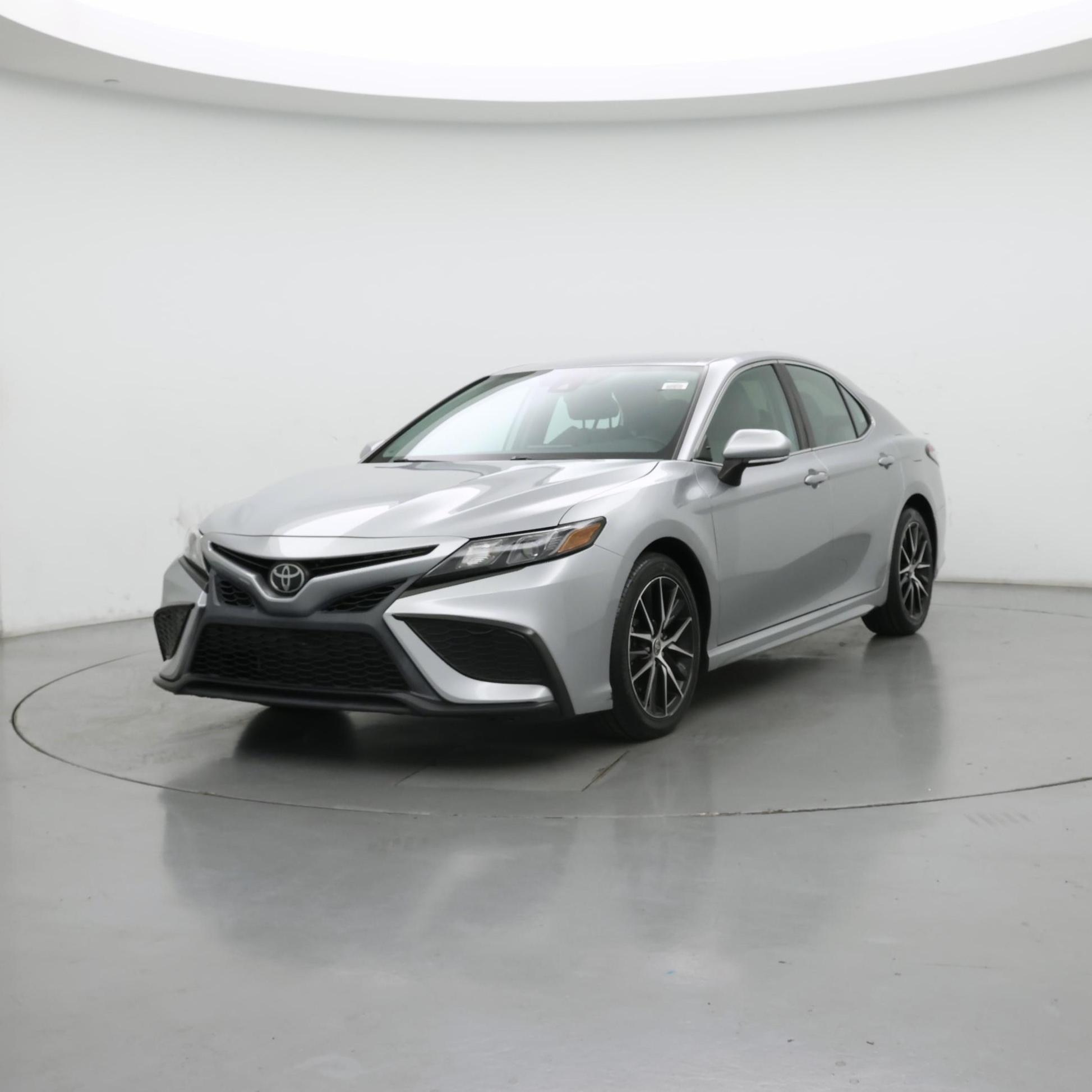 Thumbnail: 2022 Toyota Camry - 4