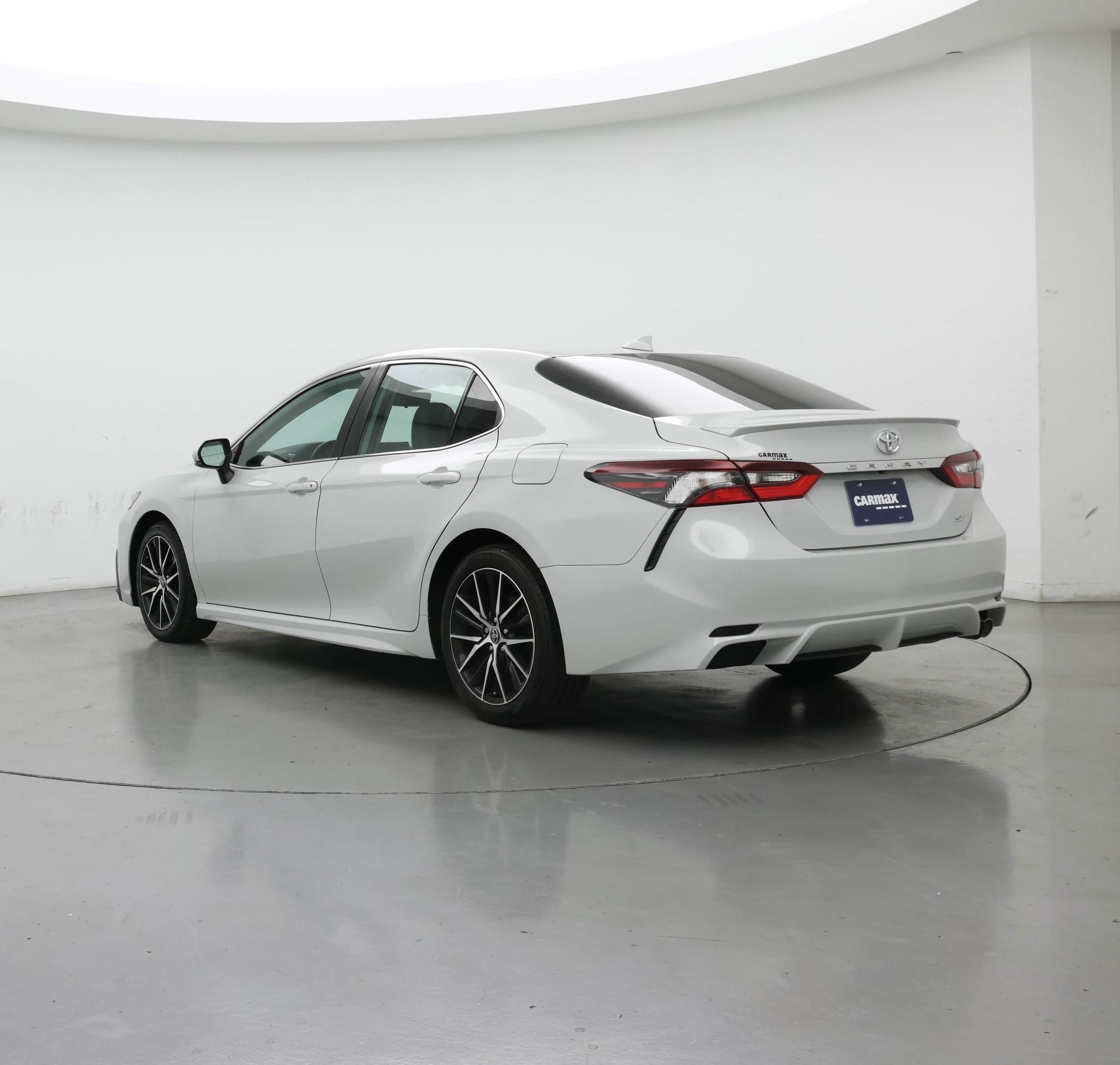 Thumbnail: 2022 Toyota Camry - 2