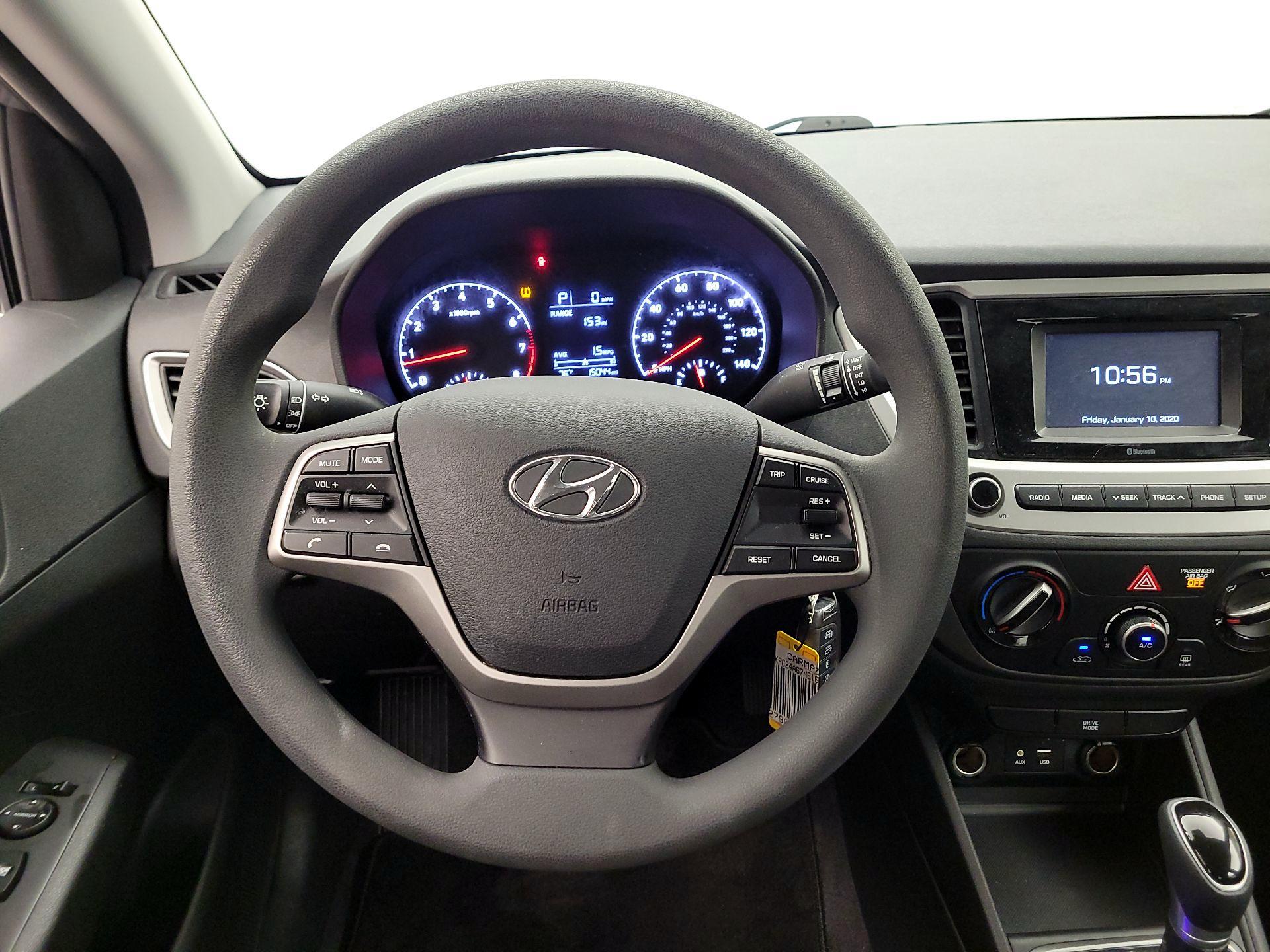 Thumbnail: 2022 Hyundai Accent - 10