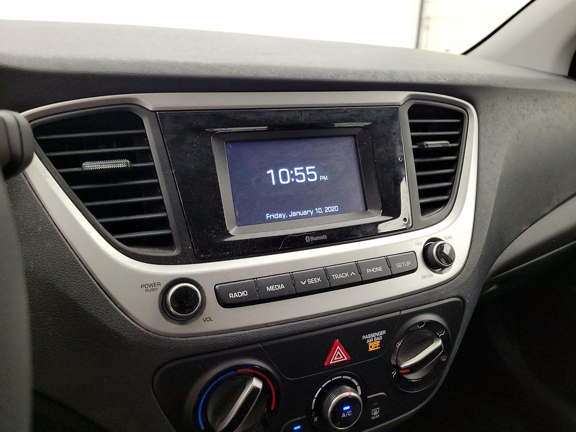 Thumbnail: 2022 Hyundai Accent - 15