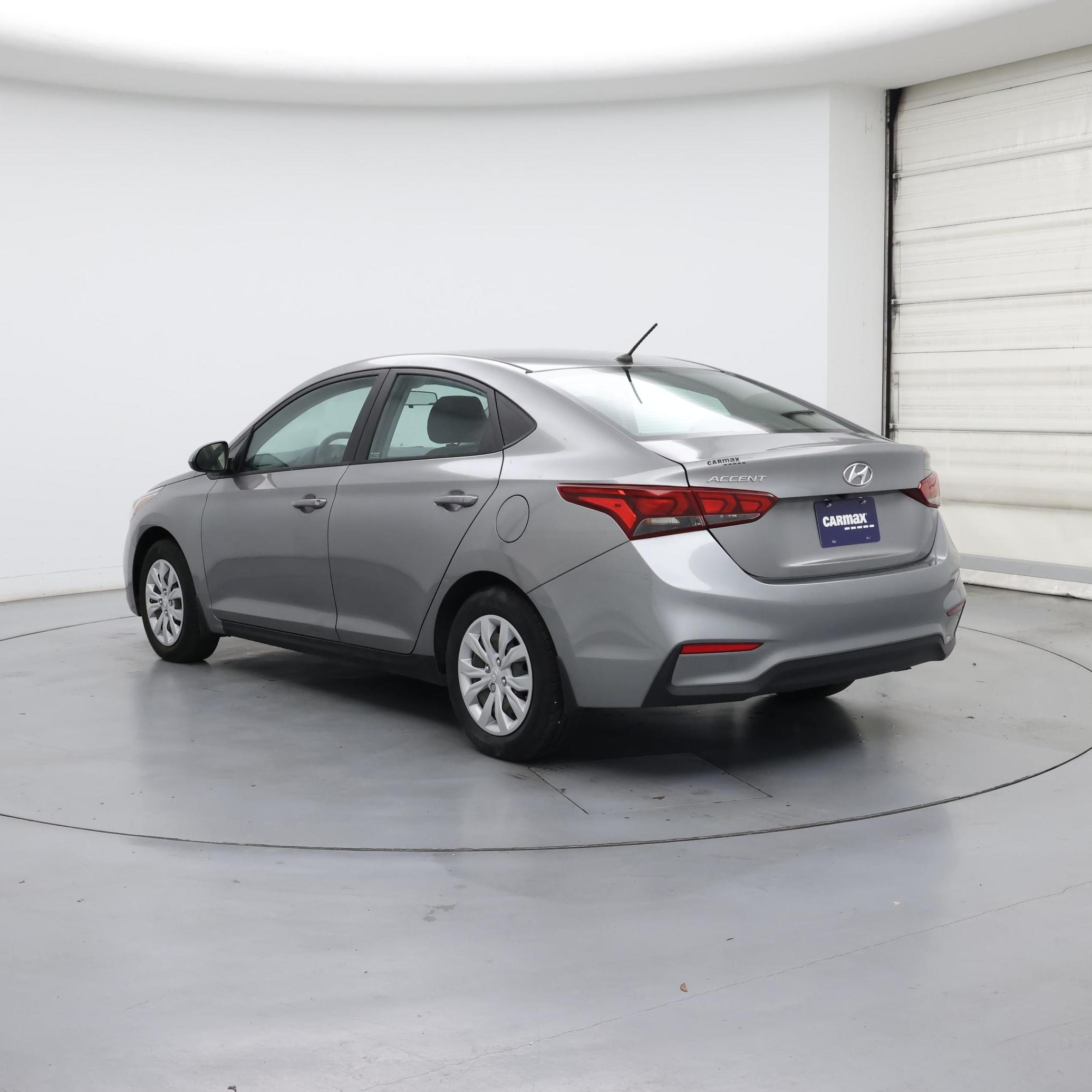 Thumbnail: 2022 Hyundai Accent - 2