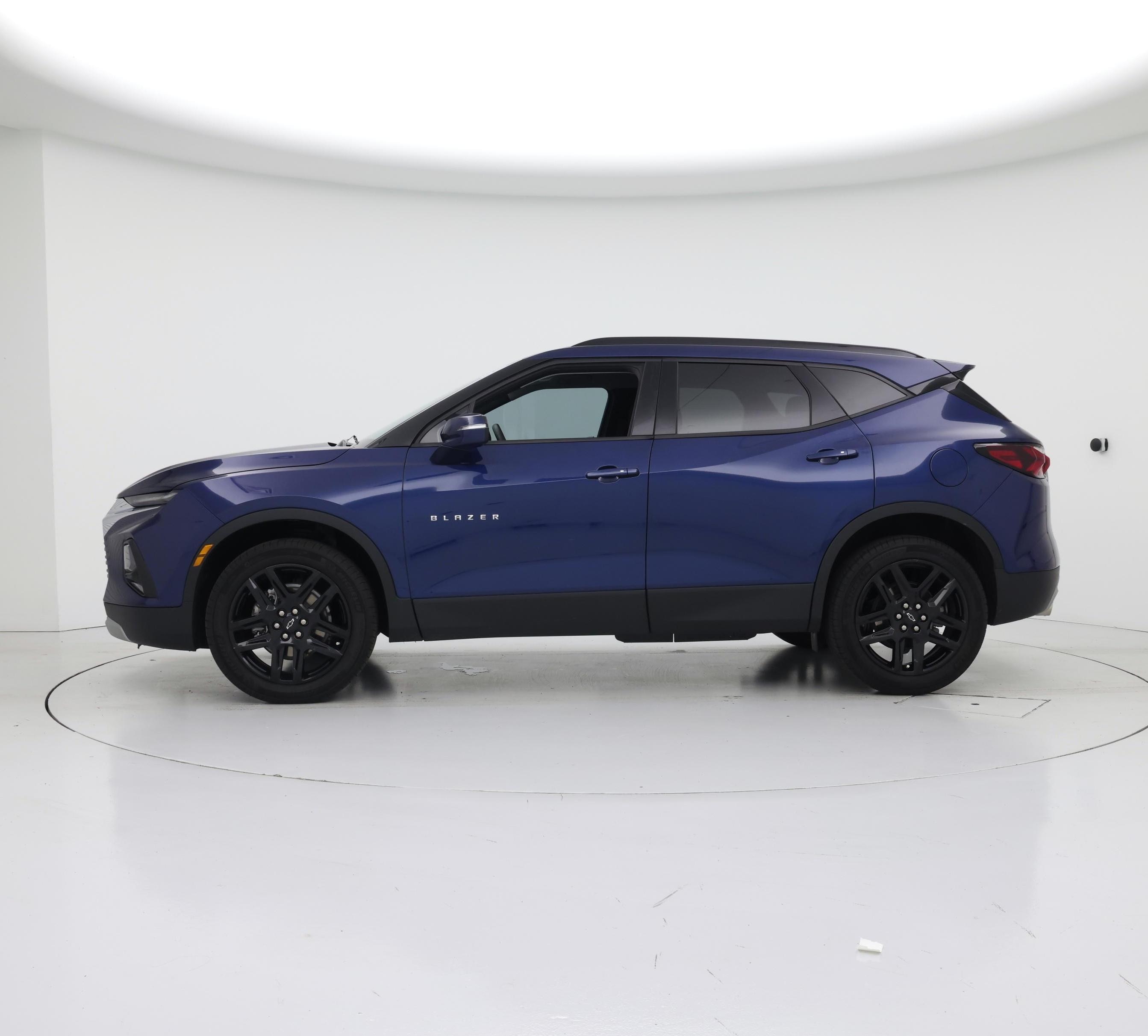 Thumbnail: 2022 Chevrolet Blazer - 3