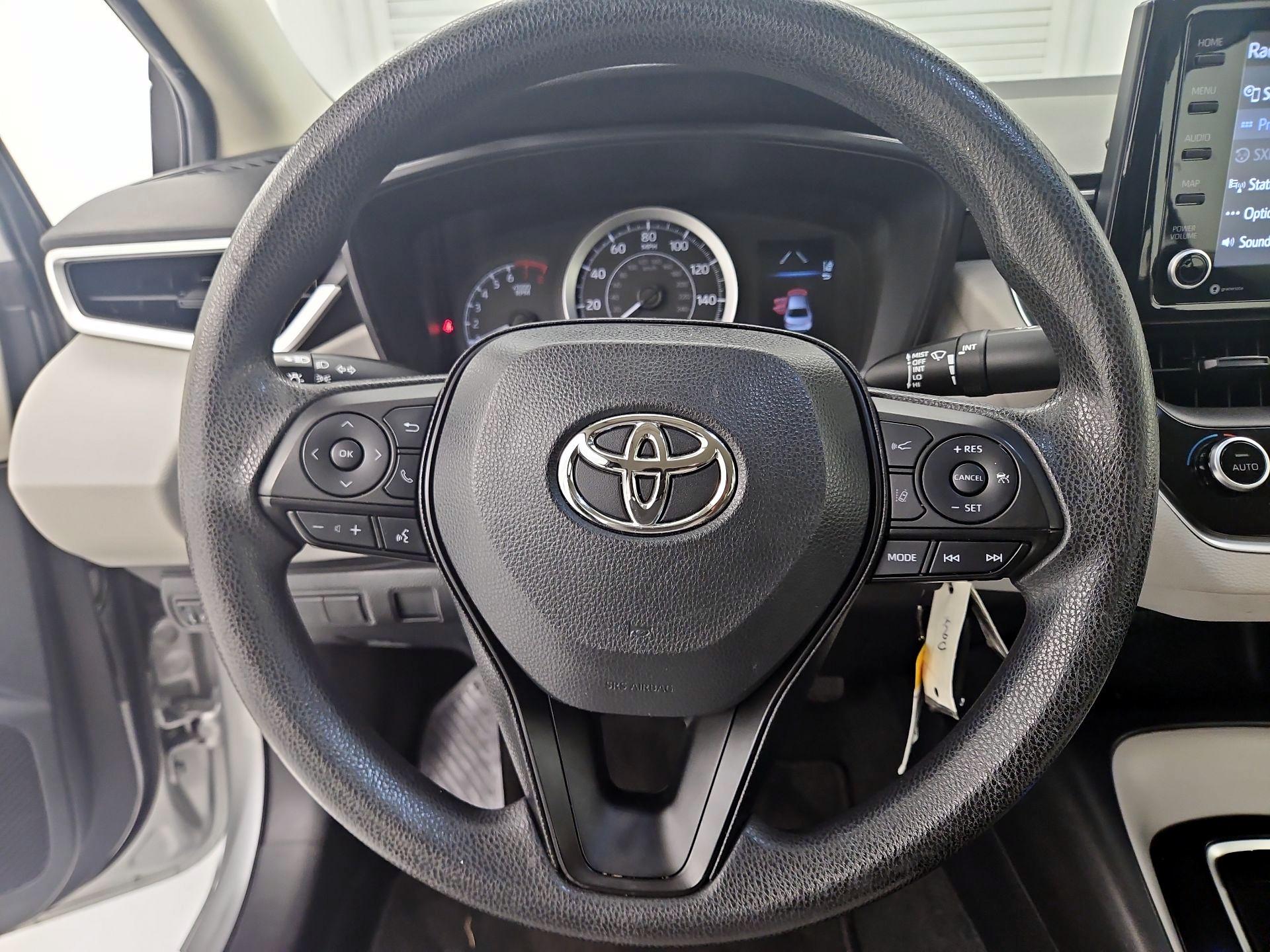 Thumbnail: 2022 Toyota Corolla - 10