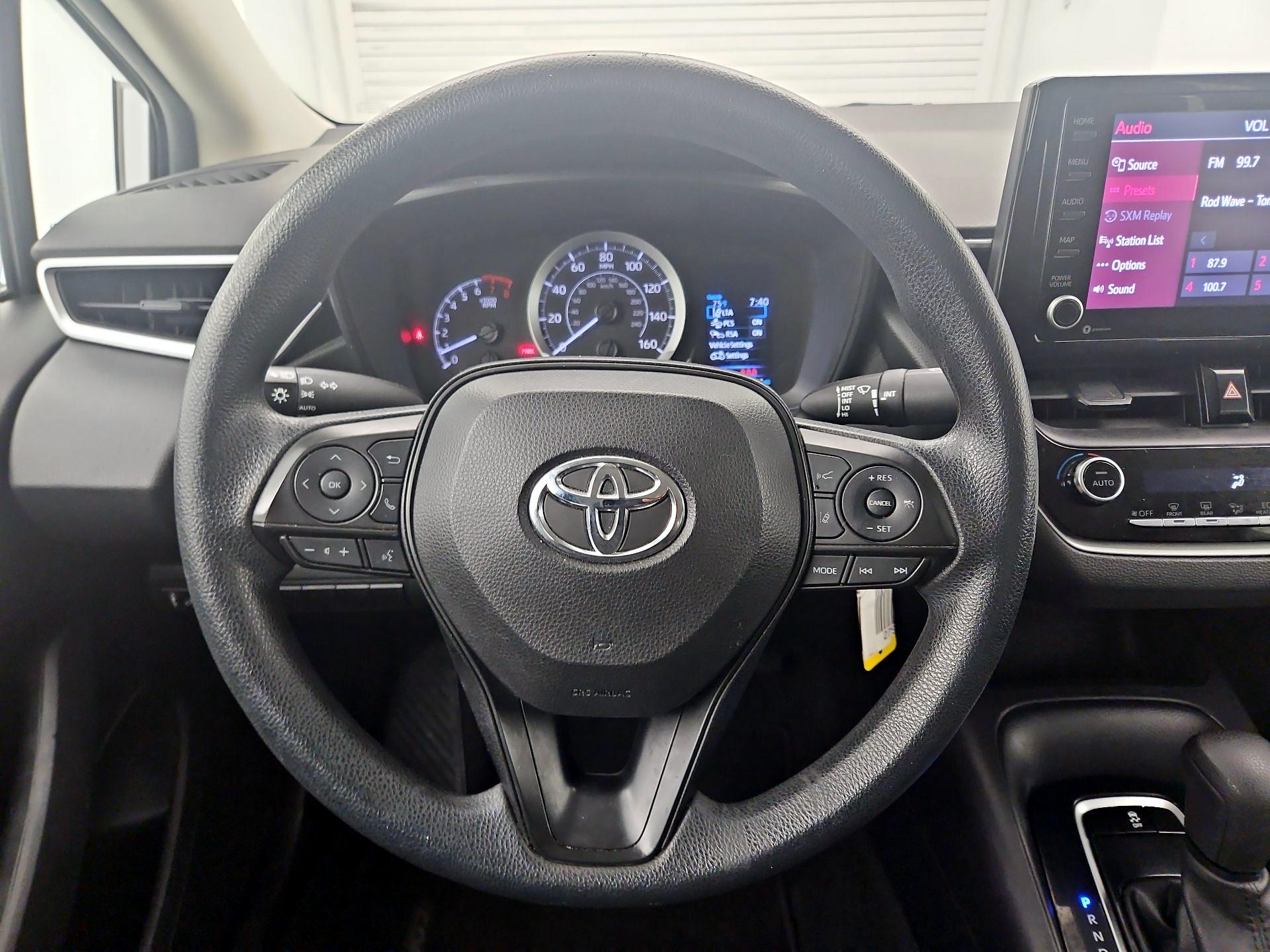 Thumbnail: 2022 Toyota Corolla - 10