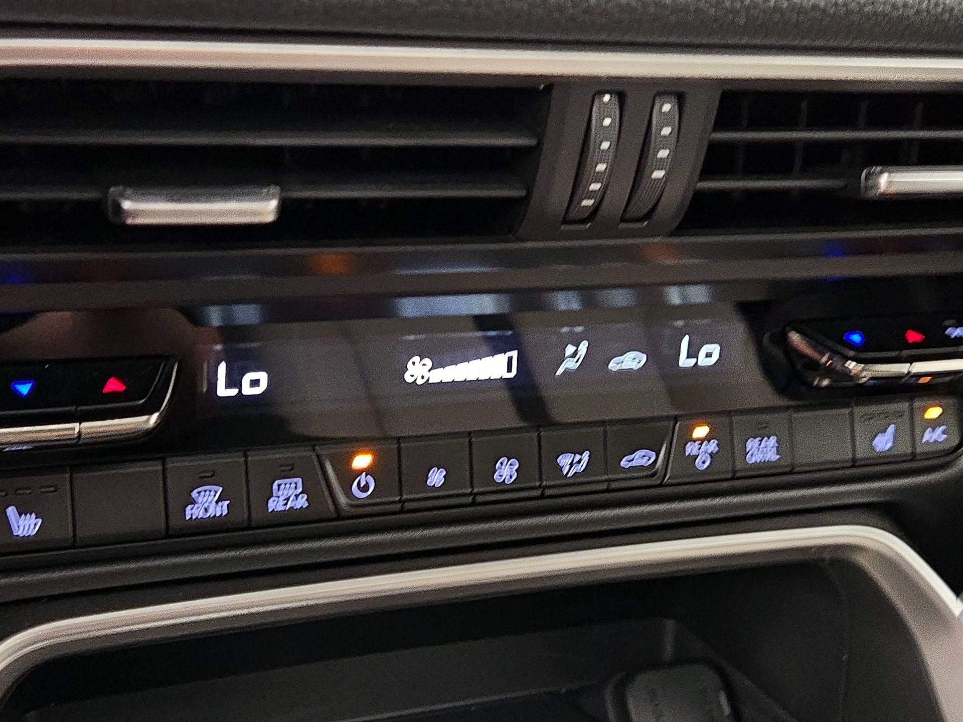 Thumbnail: 2024 Mazda CX-90 - 16