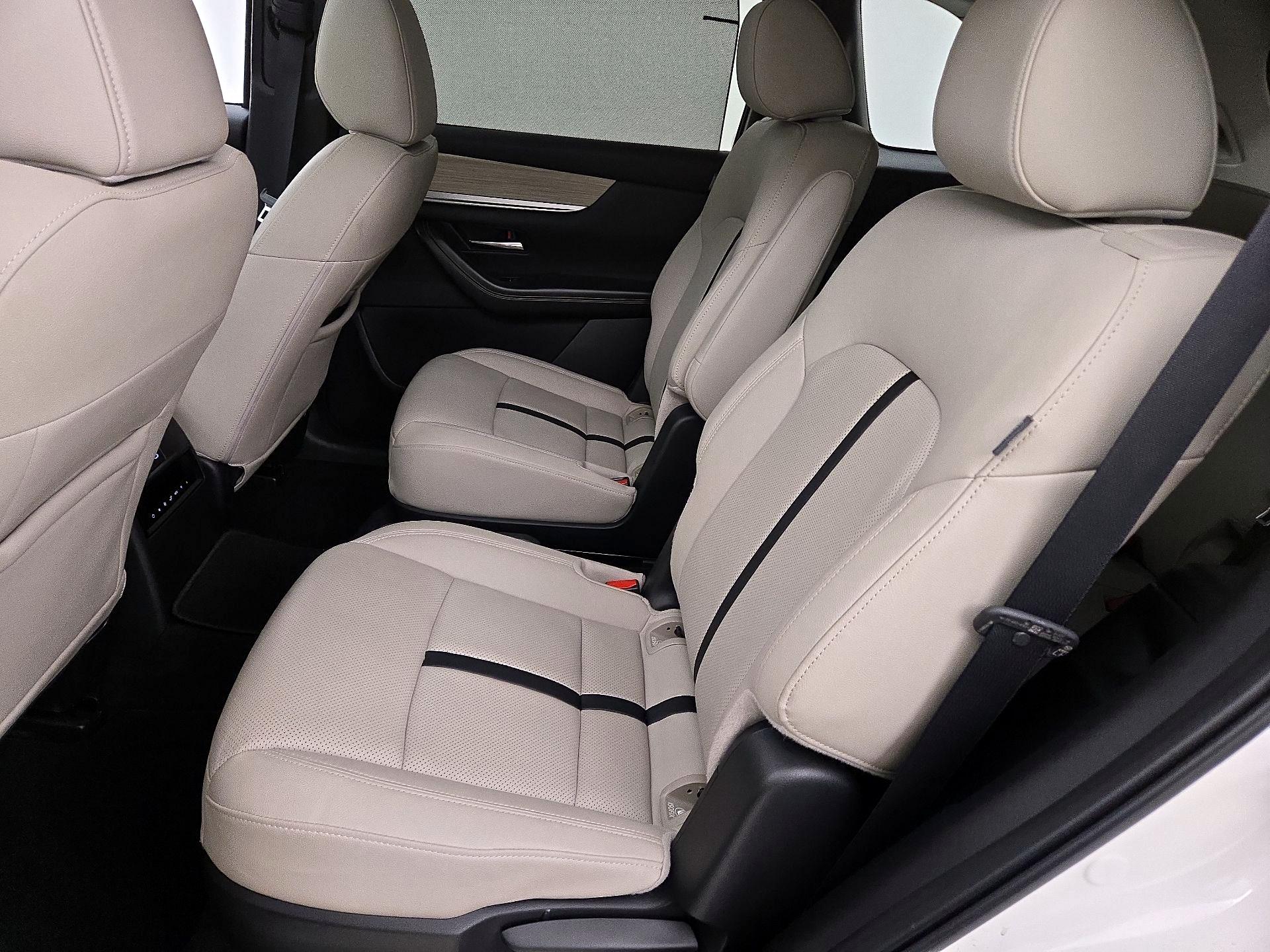 Thumbnail: 2024 Mazda CX-90 - 20