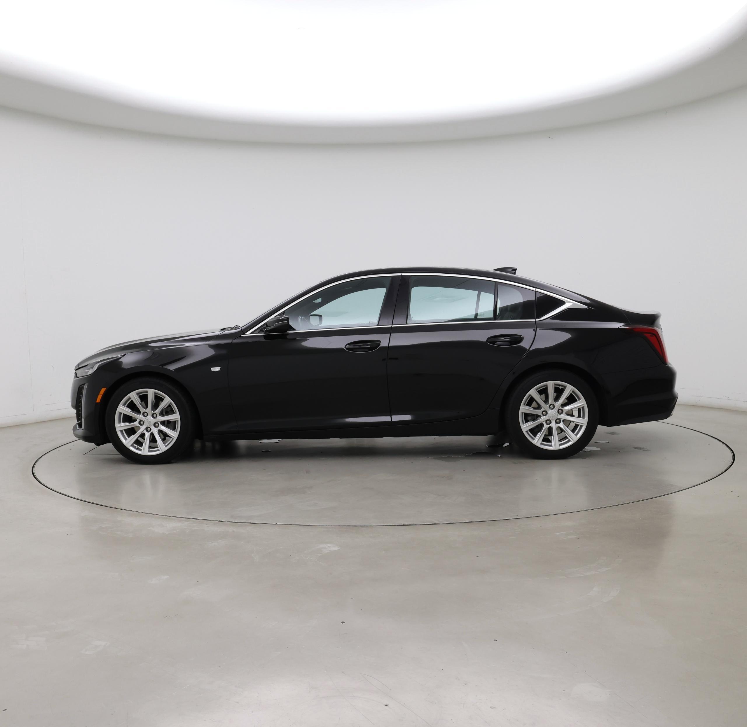 Thumbnail: 2021 Cadillac CT5 - 3