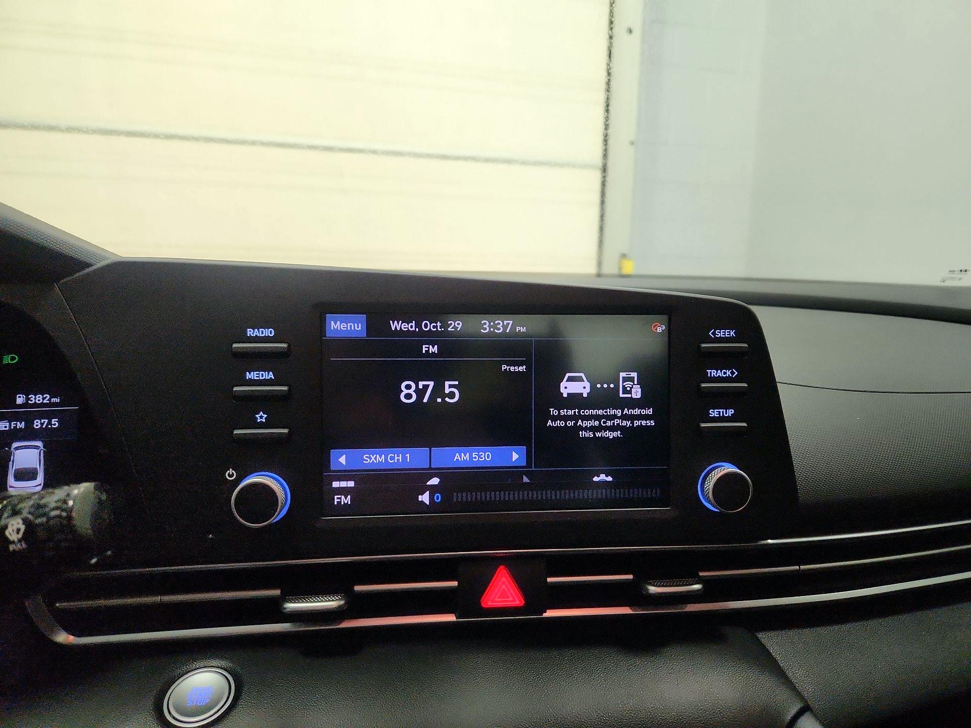 Thumbnail: 2023 Hyundai Elantra - 15