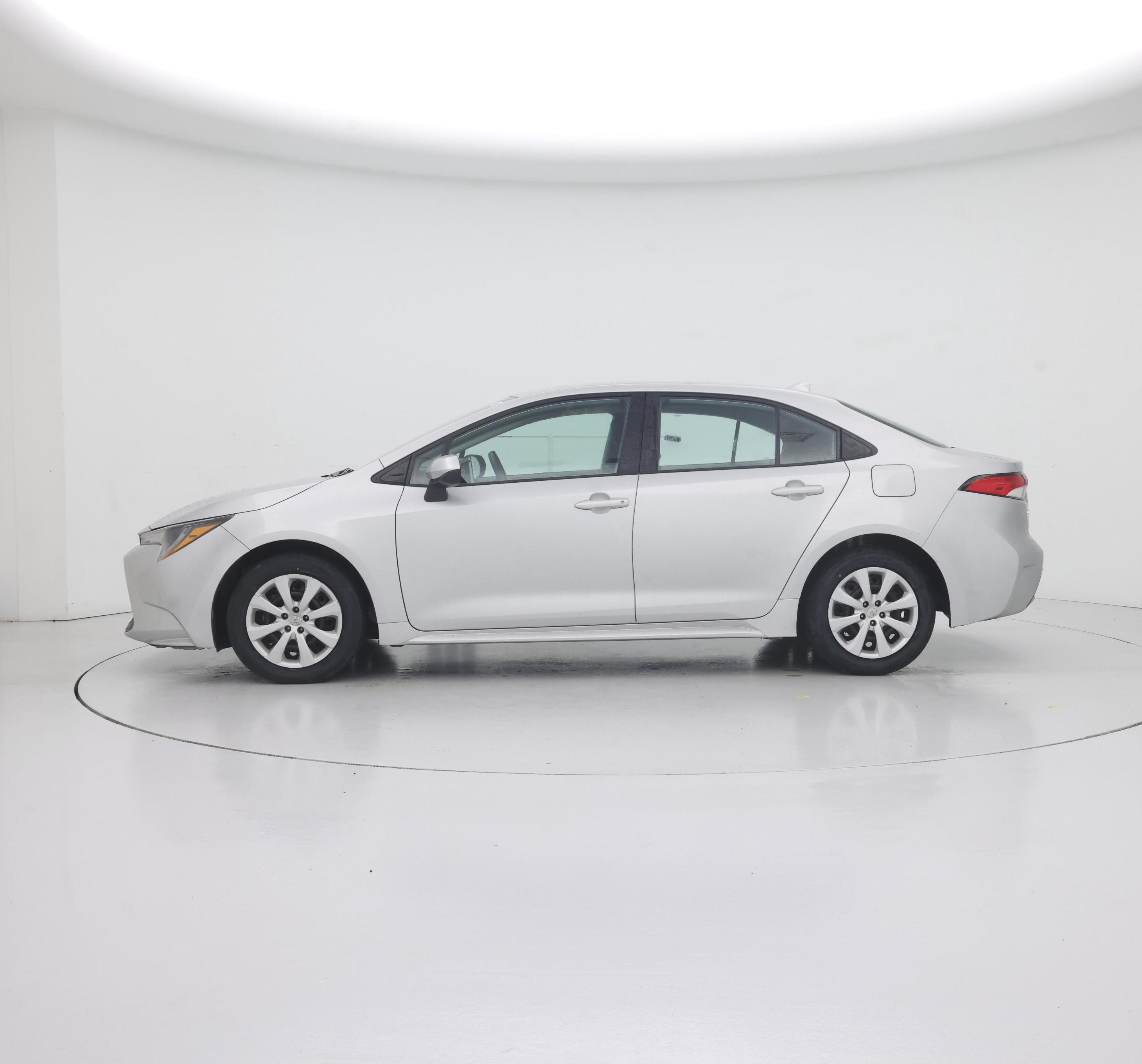 Thumbnail: 2021 Toyota Corolla - 3
