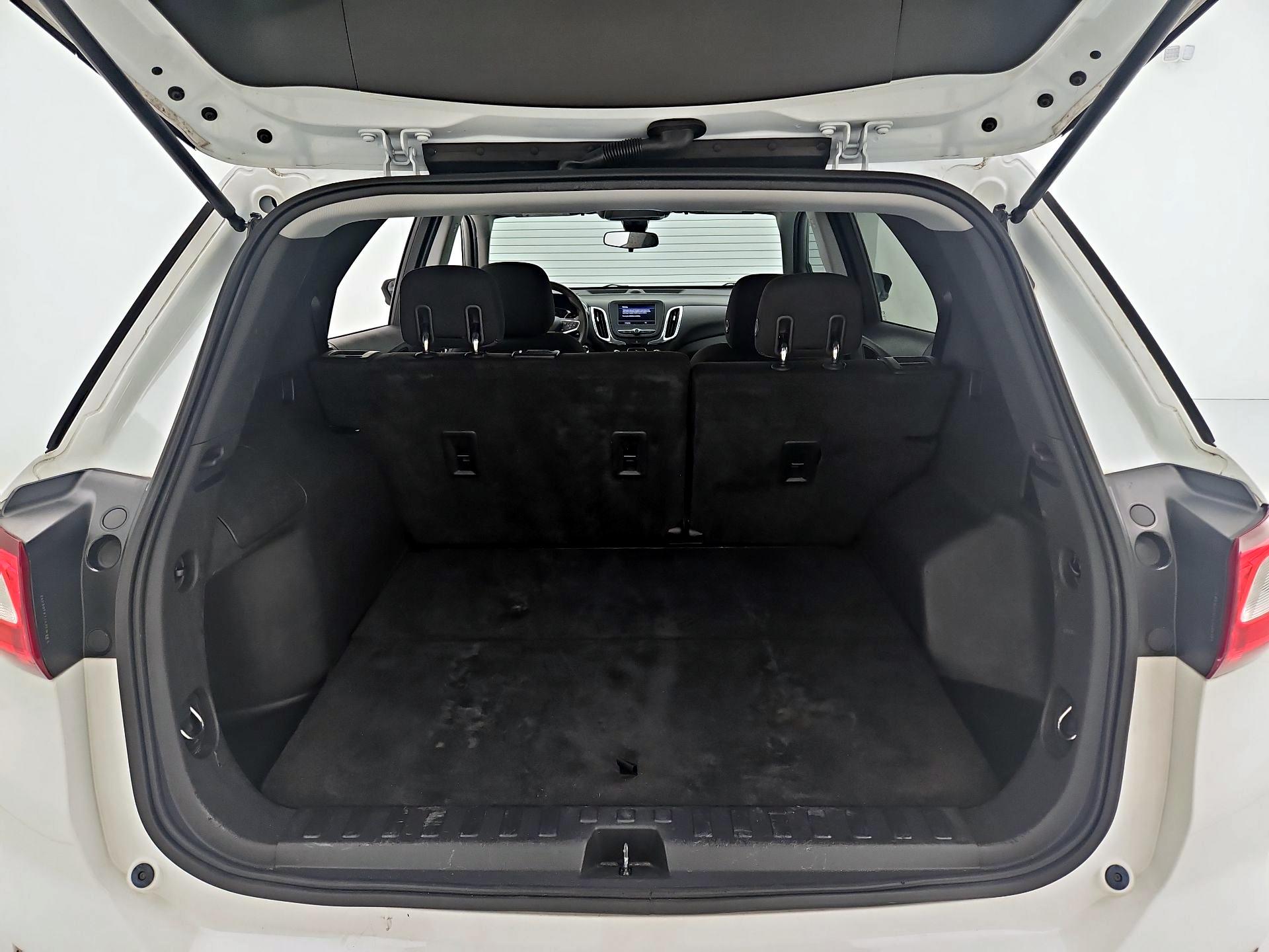 Thumbnail: 2020 Chevrolet Equinox - 20