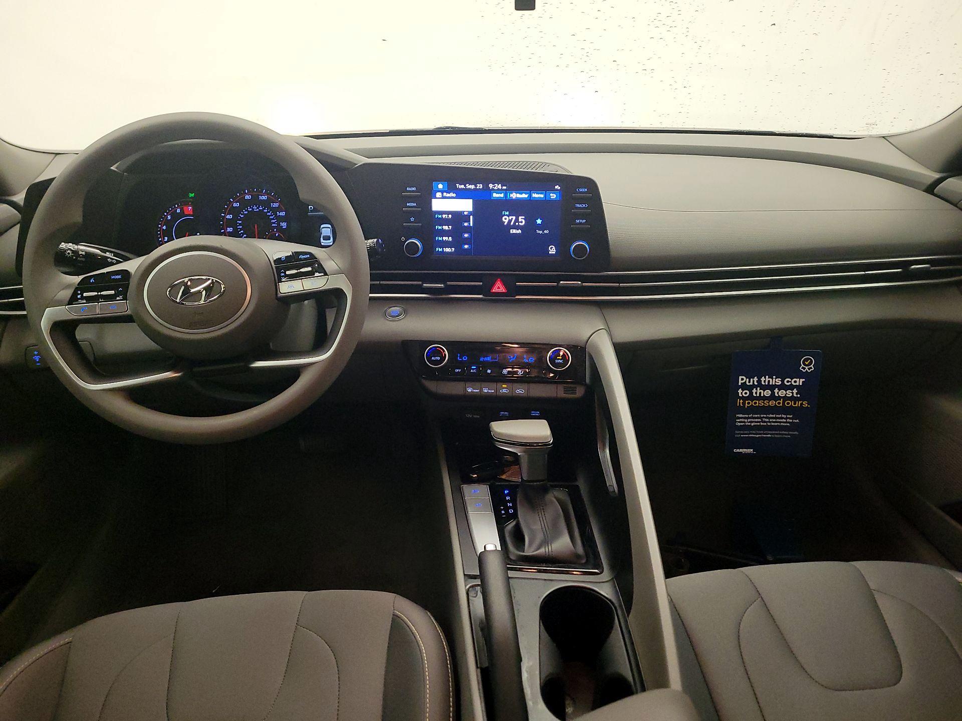 Thumbnail: 2023 Hyundai Elantra - 9