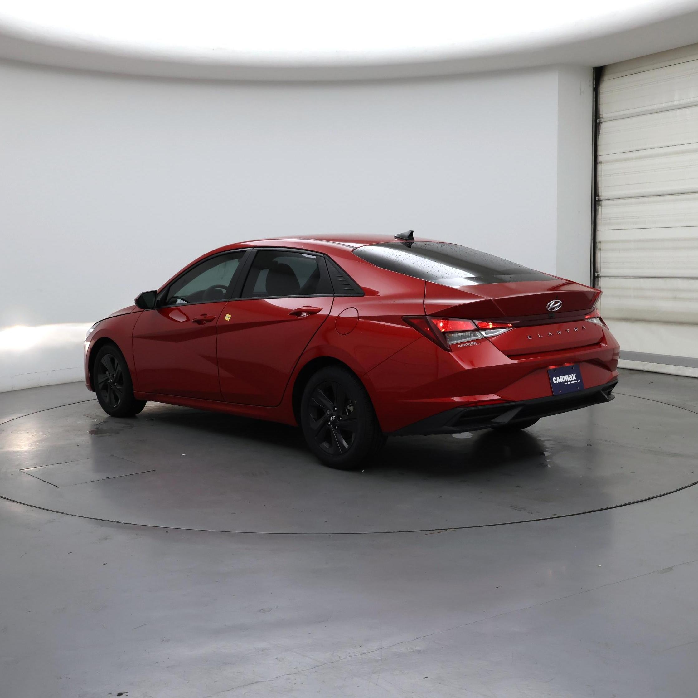 Thumbnail: 2023 Hyundai Elantra - 2