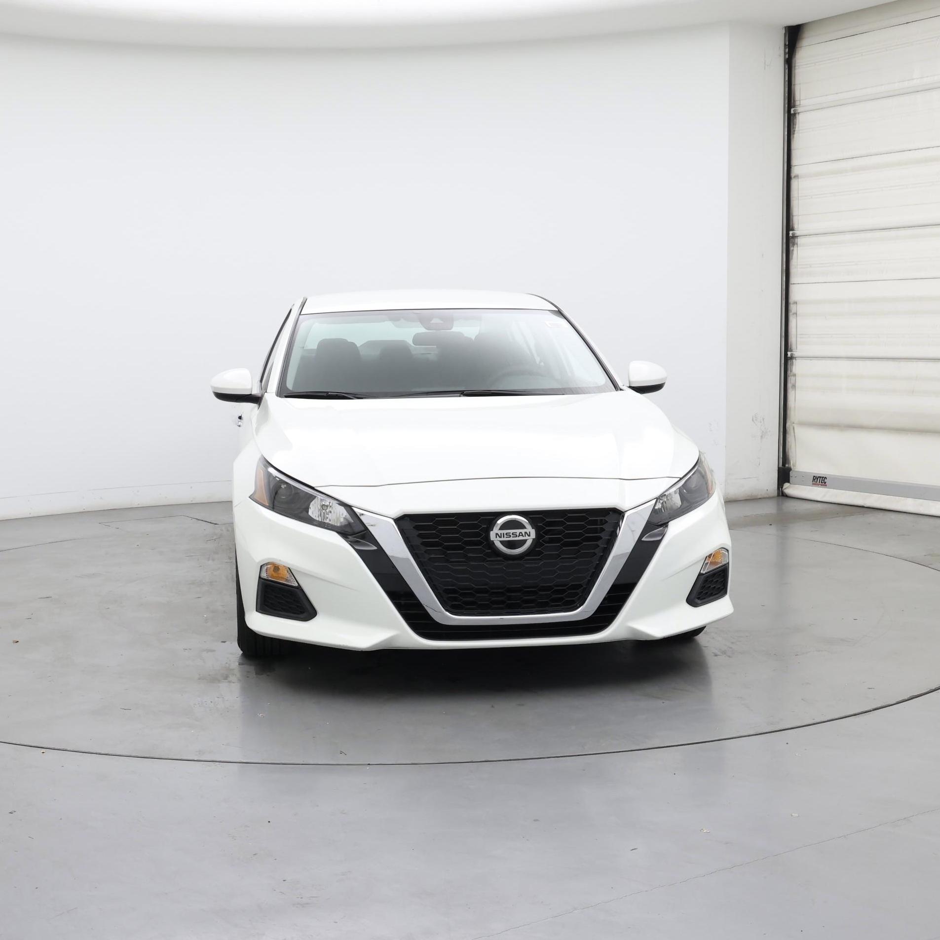 Thumbnail: 2022 Nissan Altima - 5