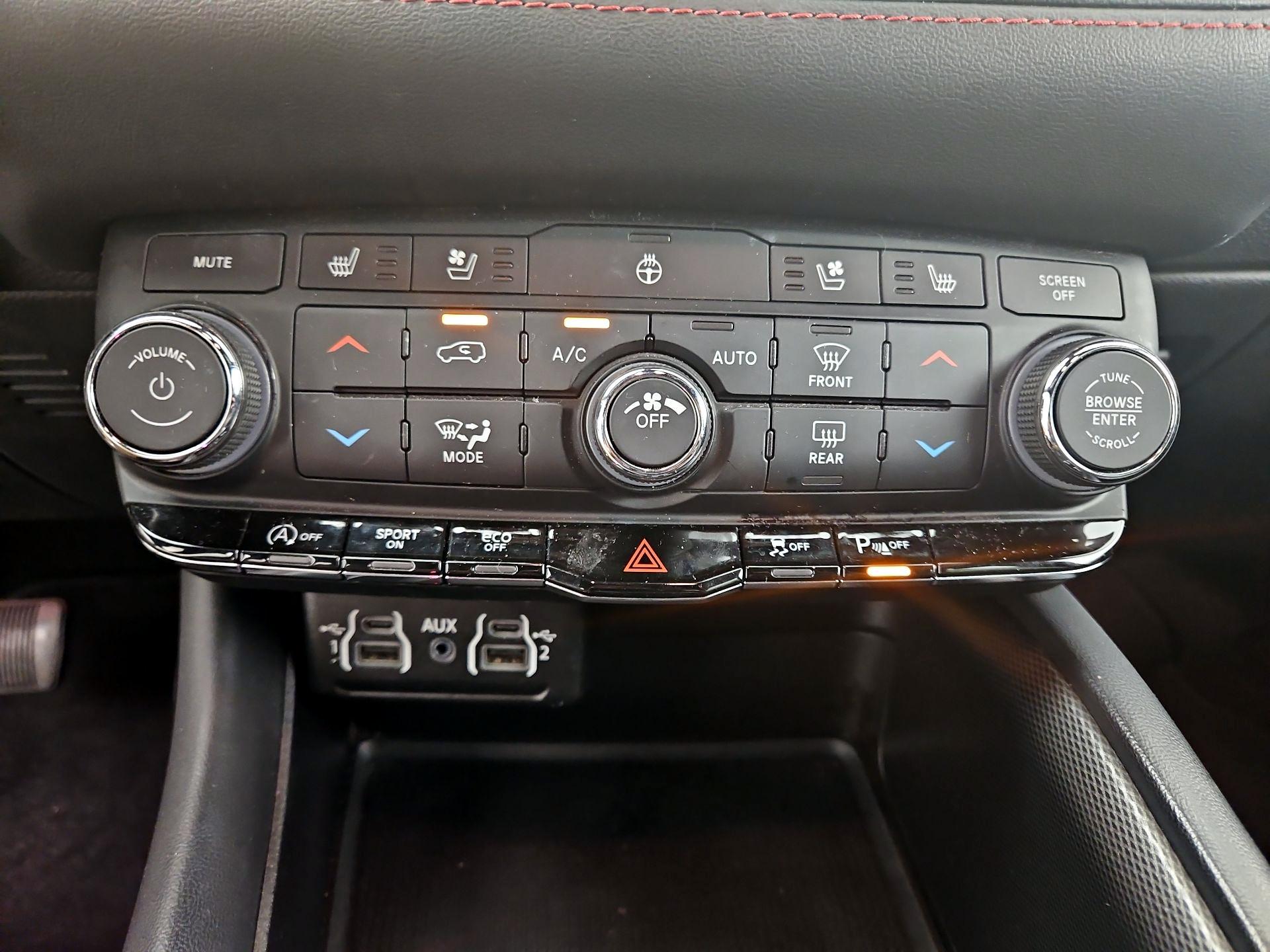 Thumbnail: 2023 Dodge Durango - 17