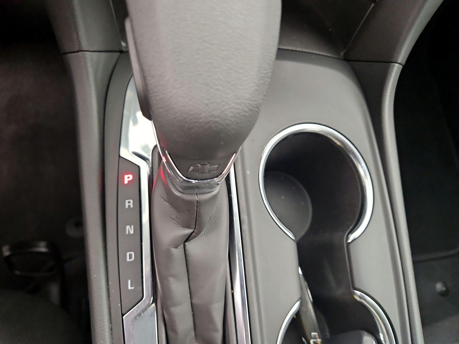 Thumbnail: 2023 Chevrolet Equinox - 18