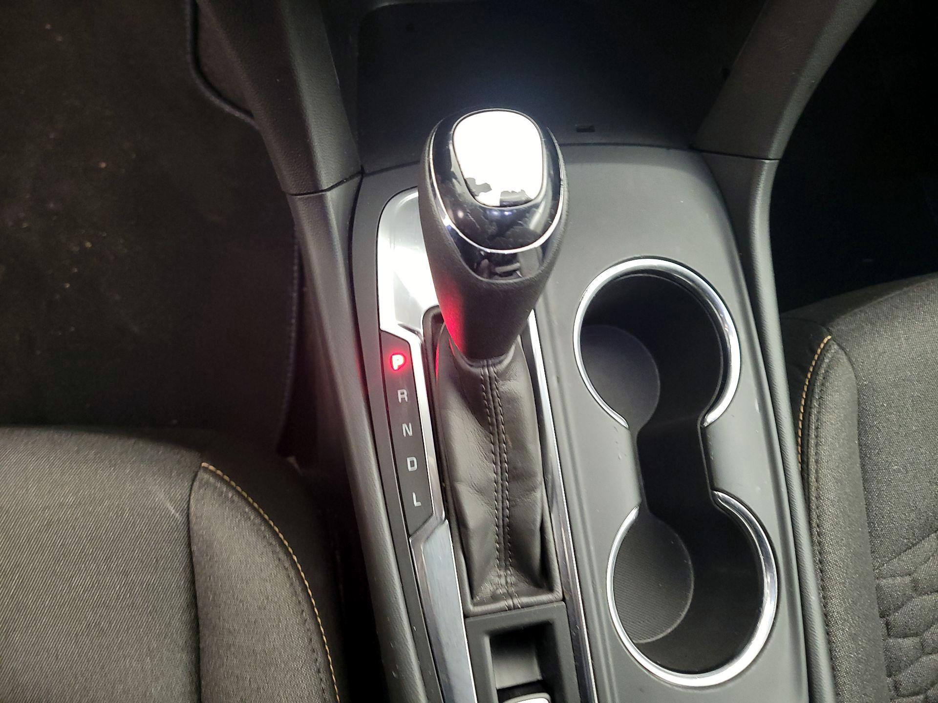 Thumbnail: 2020 Chevrolet Equinox - 15