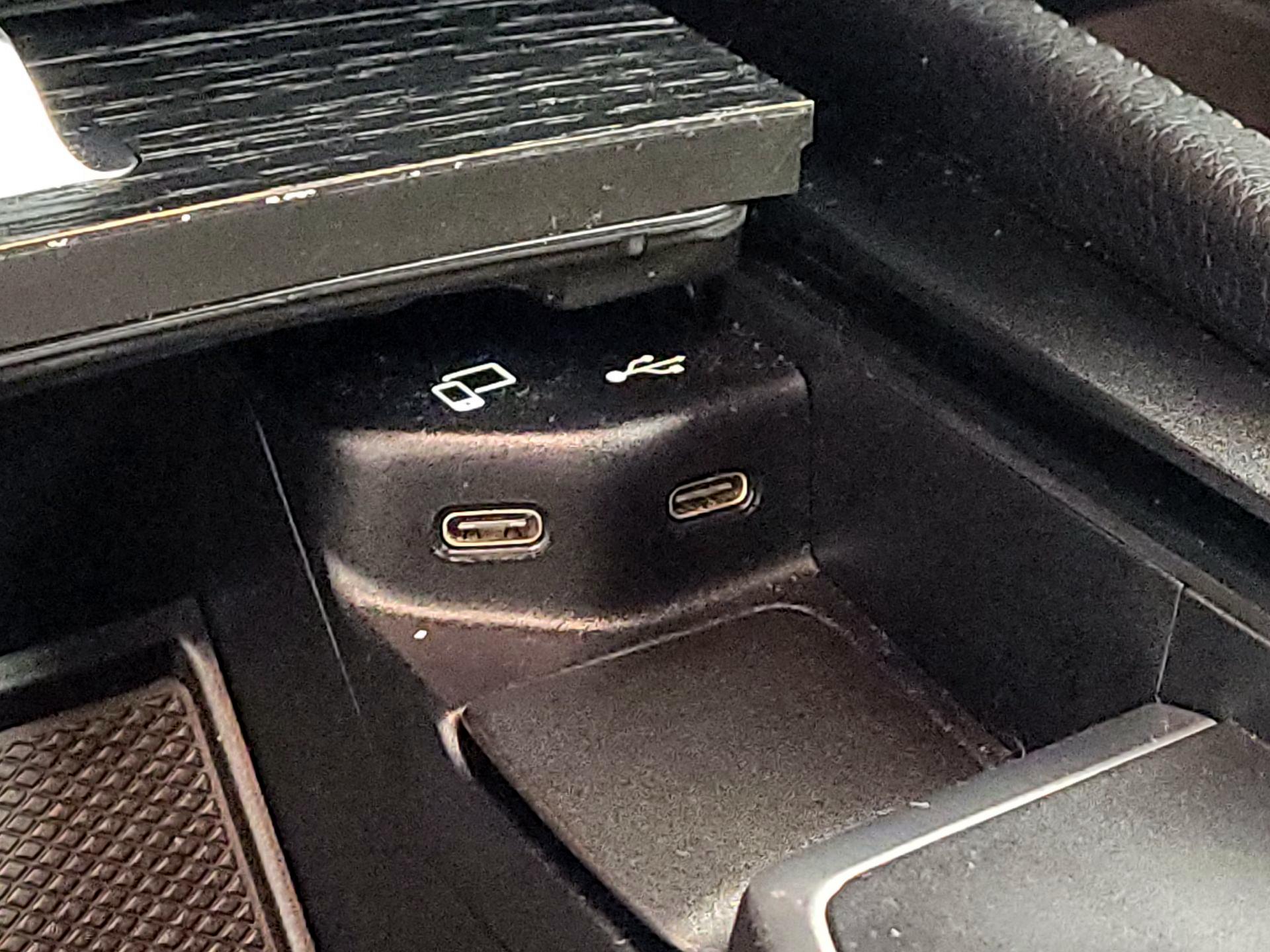 Thumbnail: 2022 Mercedes-Benz GLE - 18