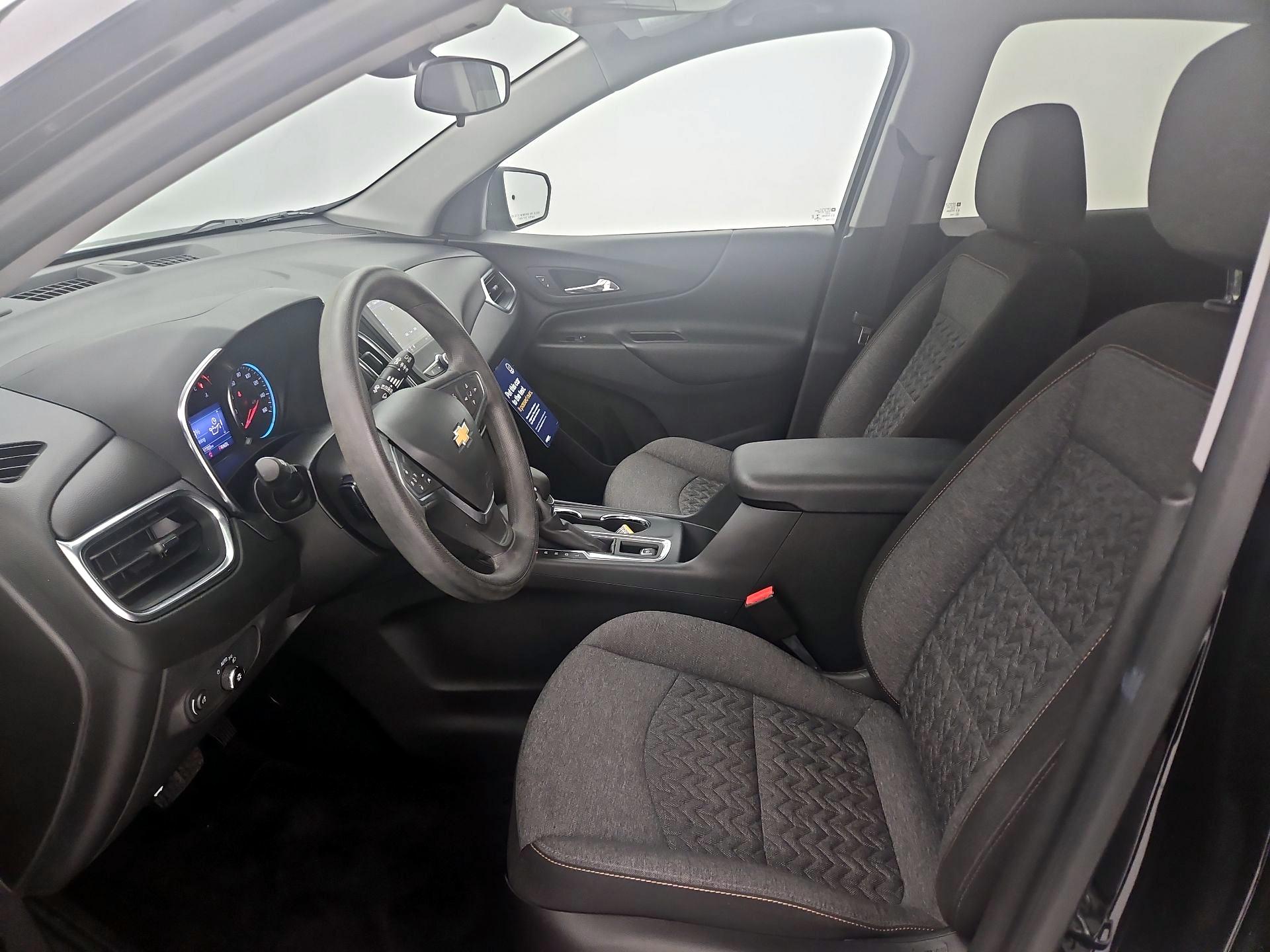Thumbnail: 2022 Chevrolet Equinox - 11
