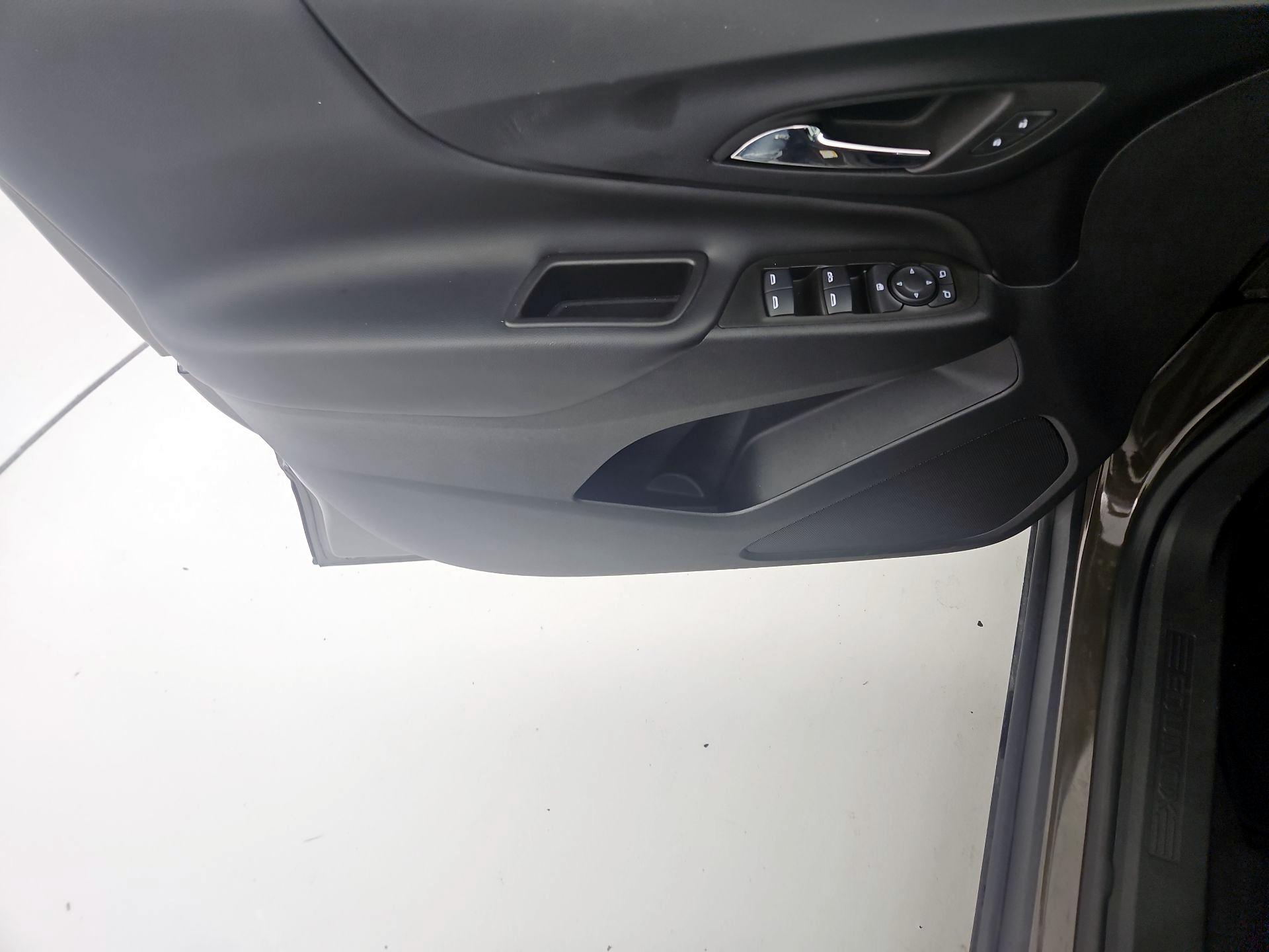 Thumbnail: 2023 Chevrolet Equinox - 12