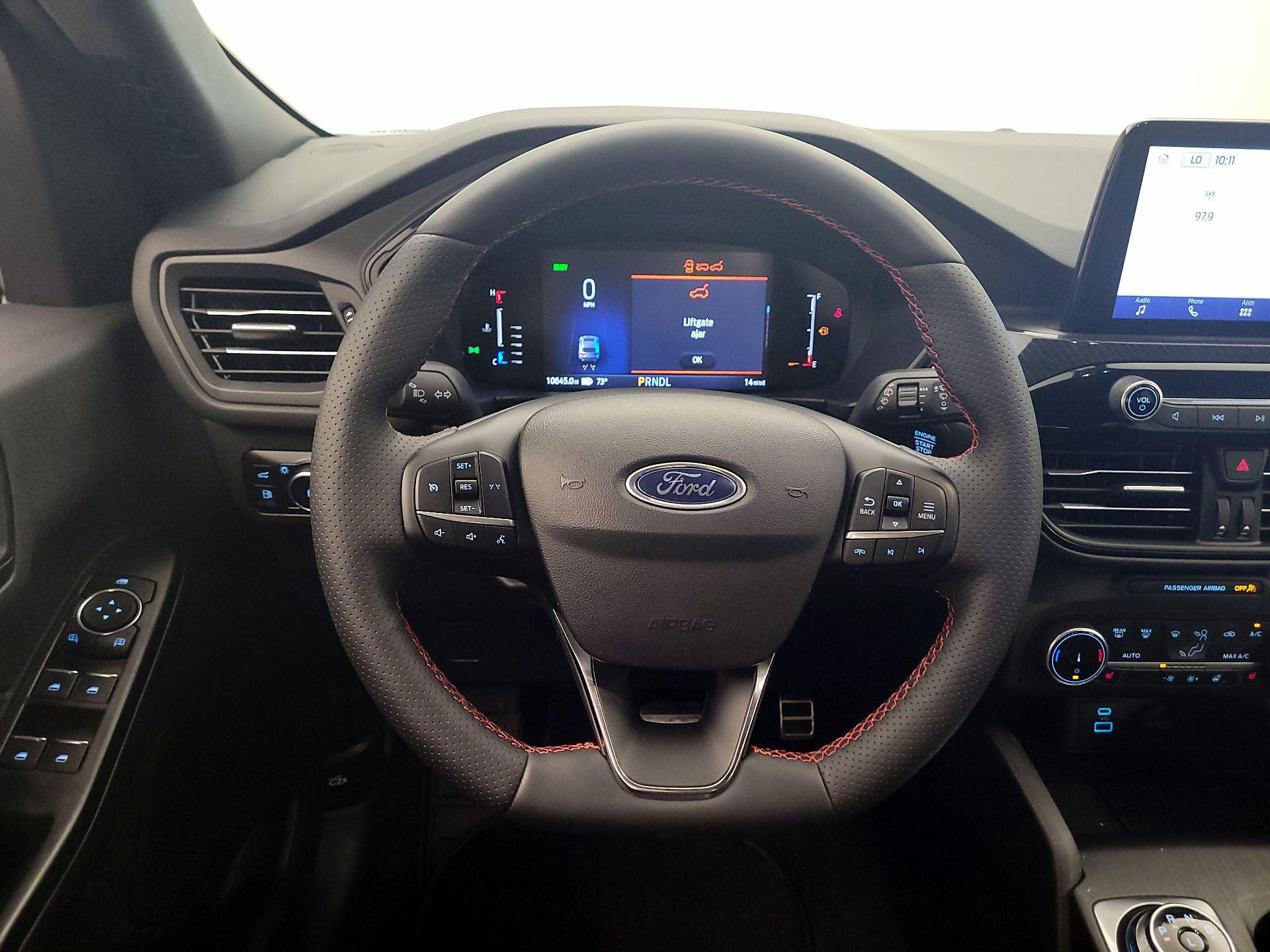 Thumbnail: 2023 Ford Escape - 10