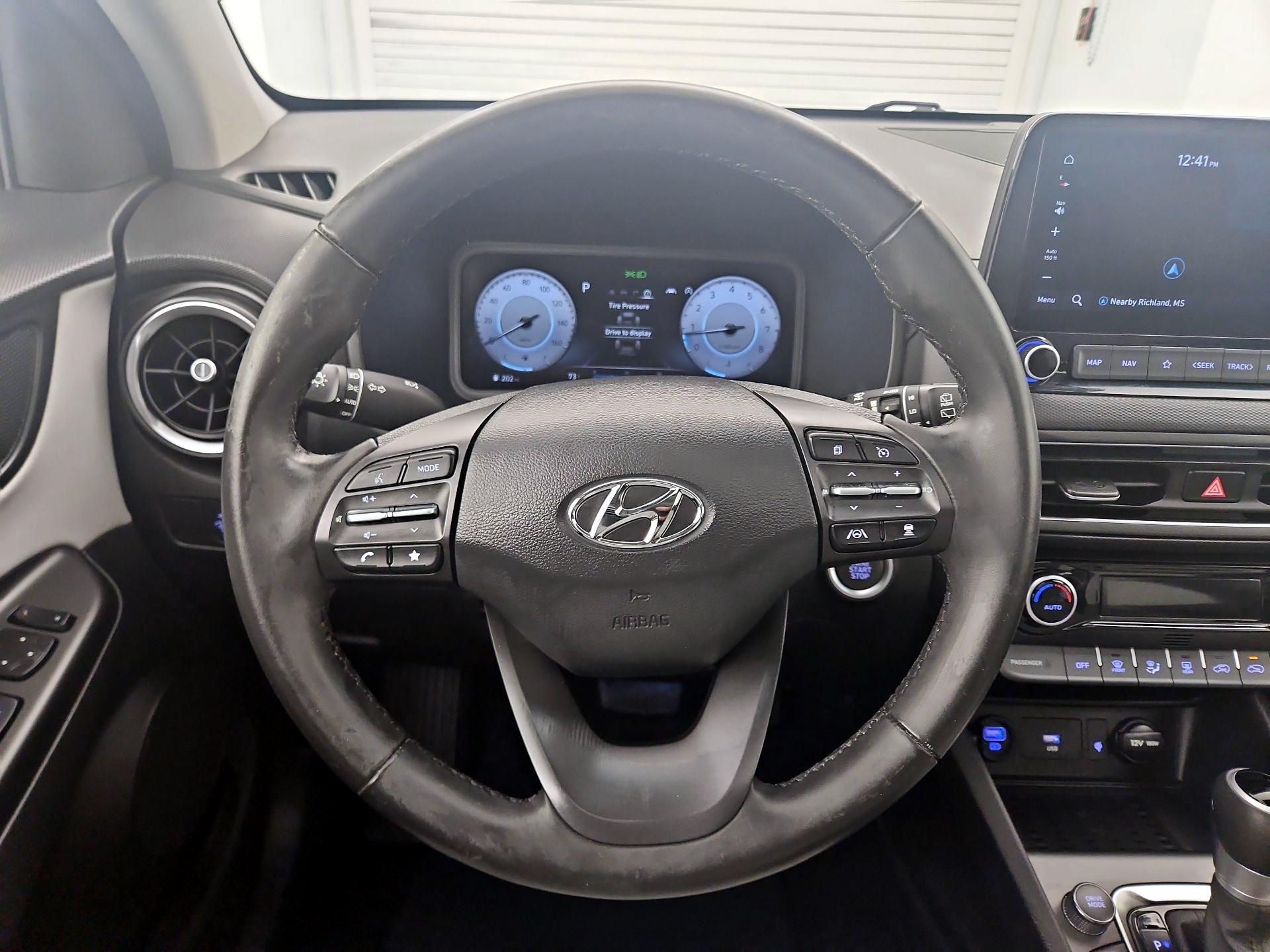 Thumbnail: 2023 Hyundai Kona - 10