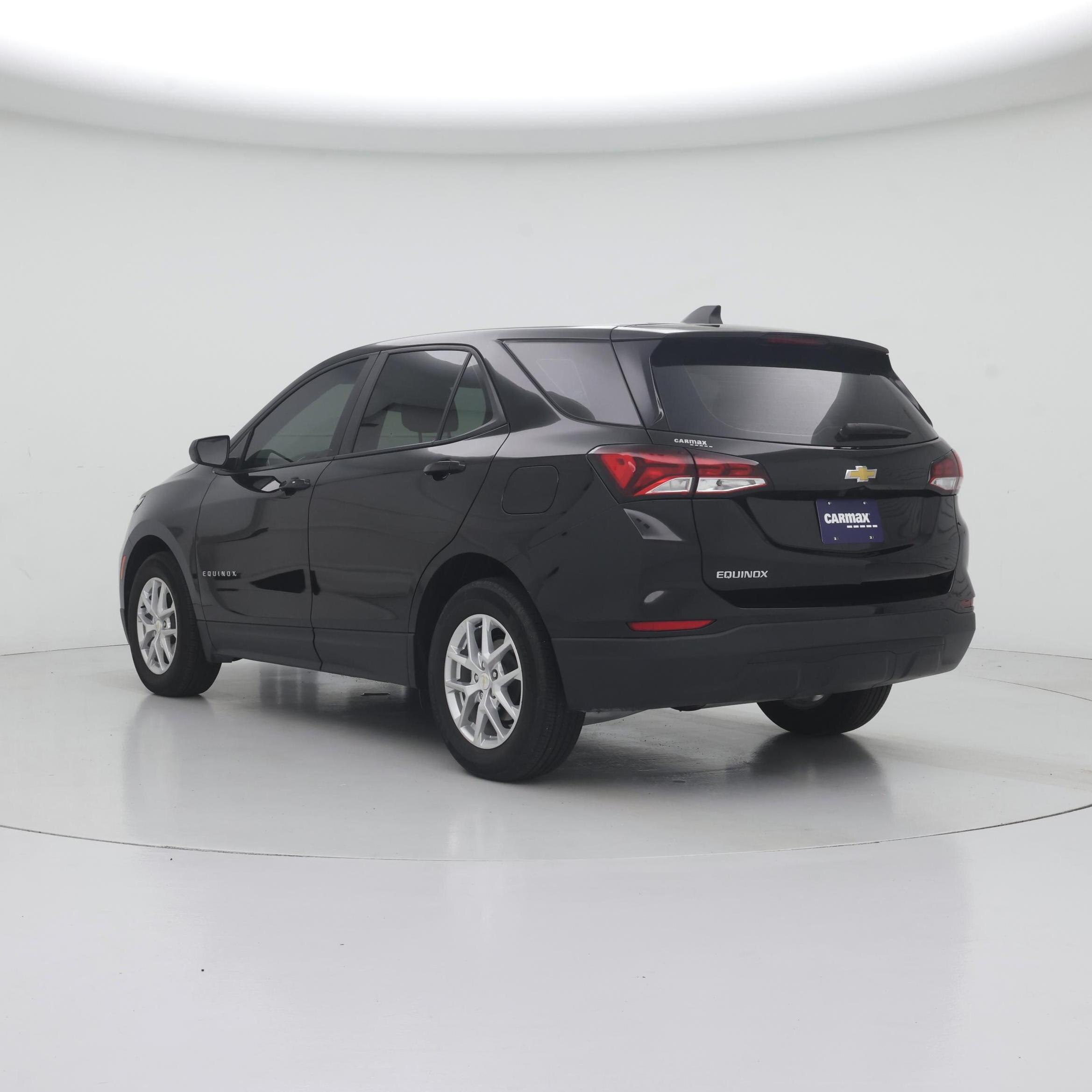 Thumbnail: 2023 Chevrolet Equinox - 2