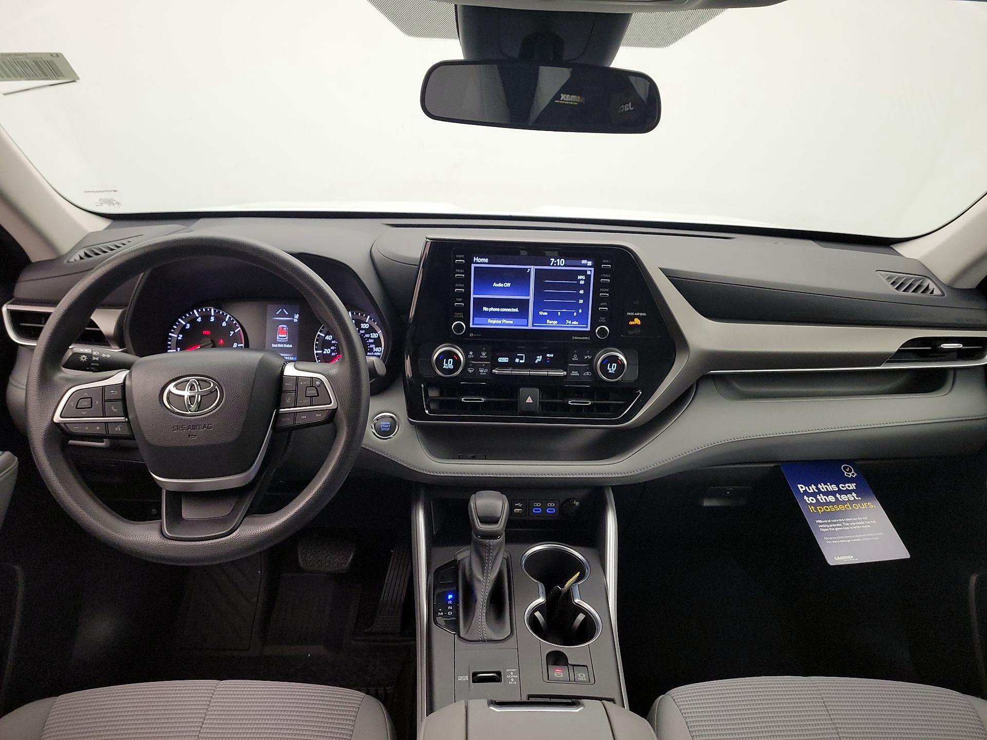 Thumbnail: 2022 Toyota Highlander - 9