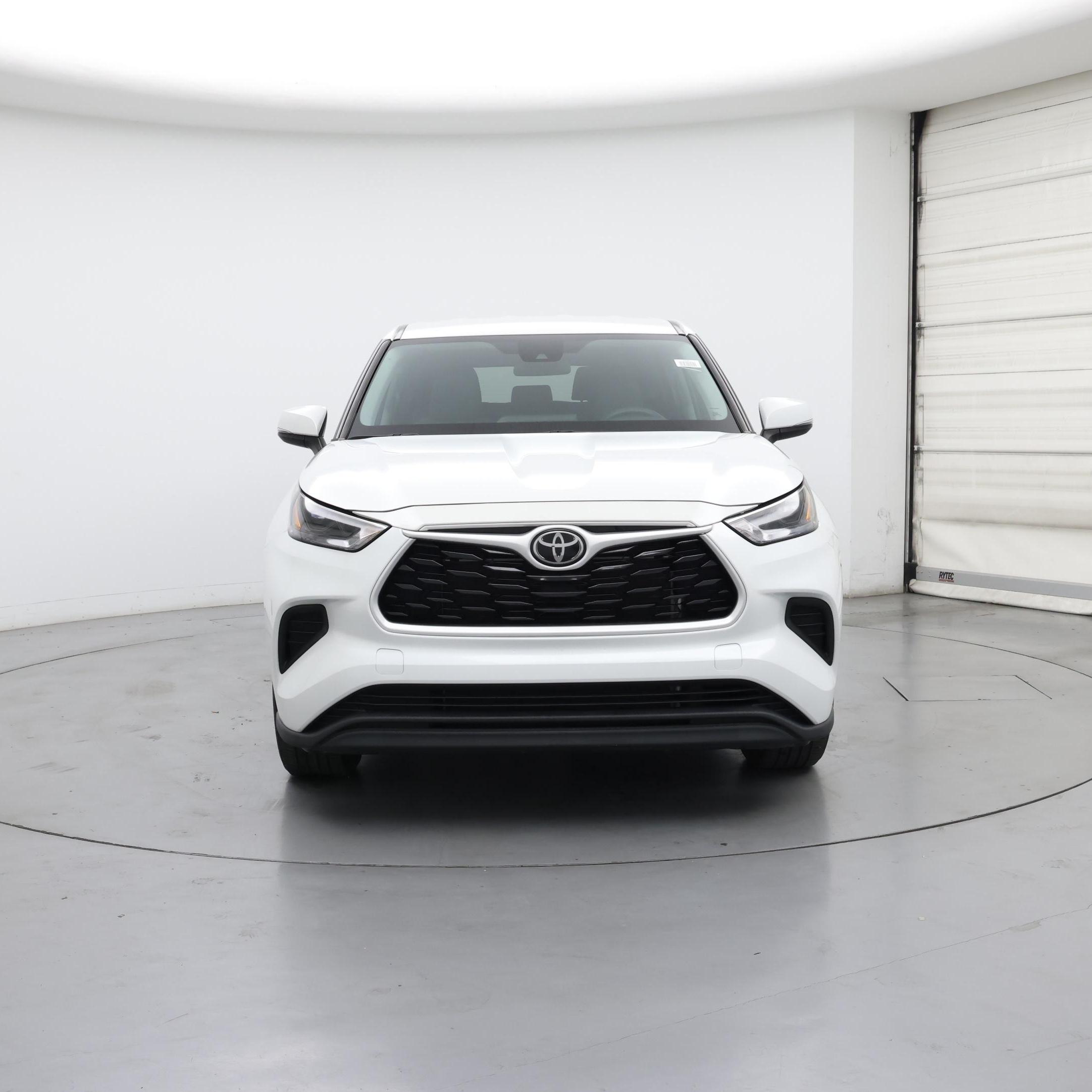 Thumbnail: 2022 Toyota Highlander - 5