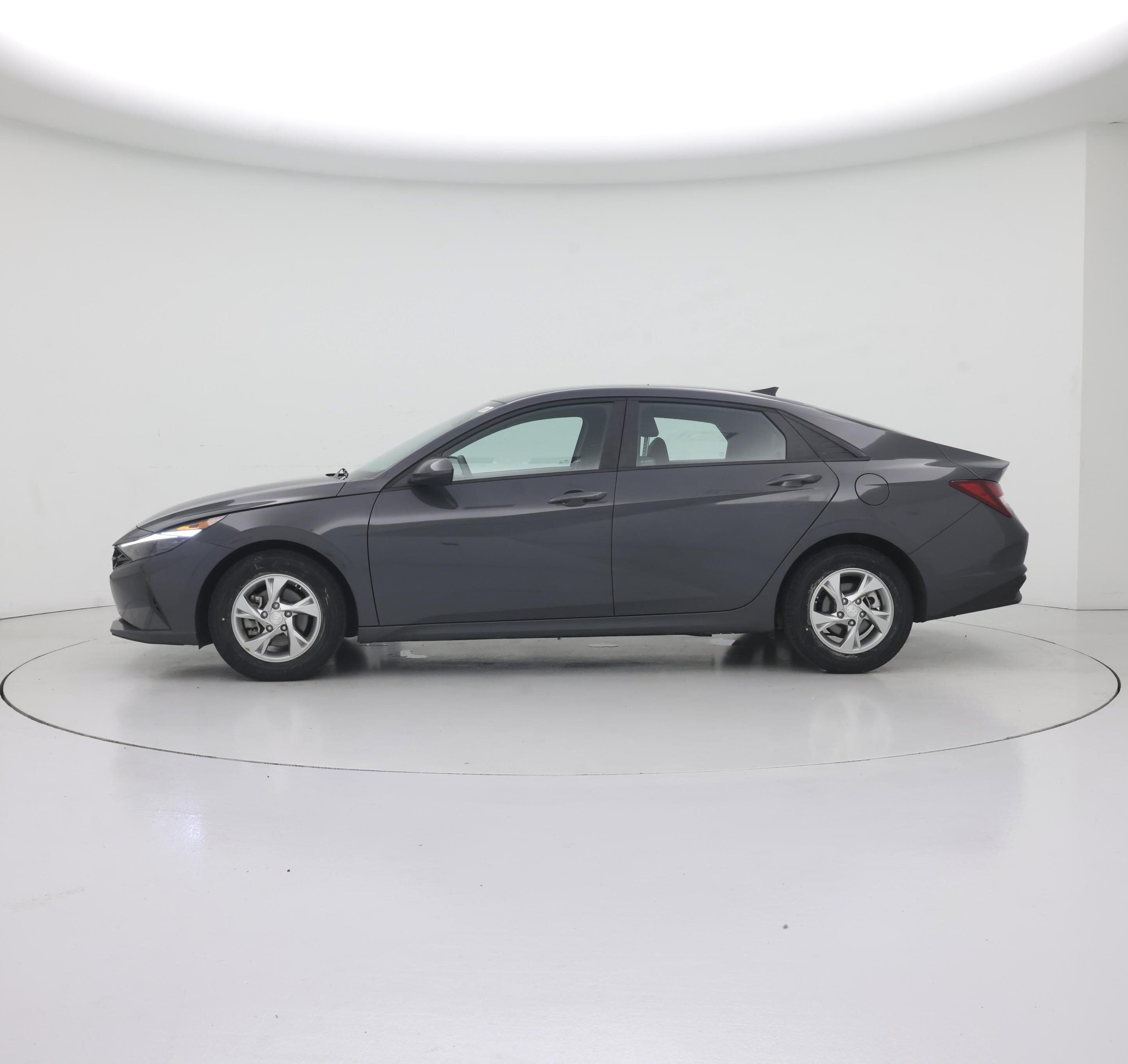 Thumbnail: 2023 Hyundai Elantra - 3