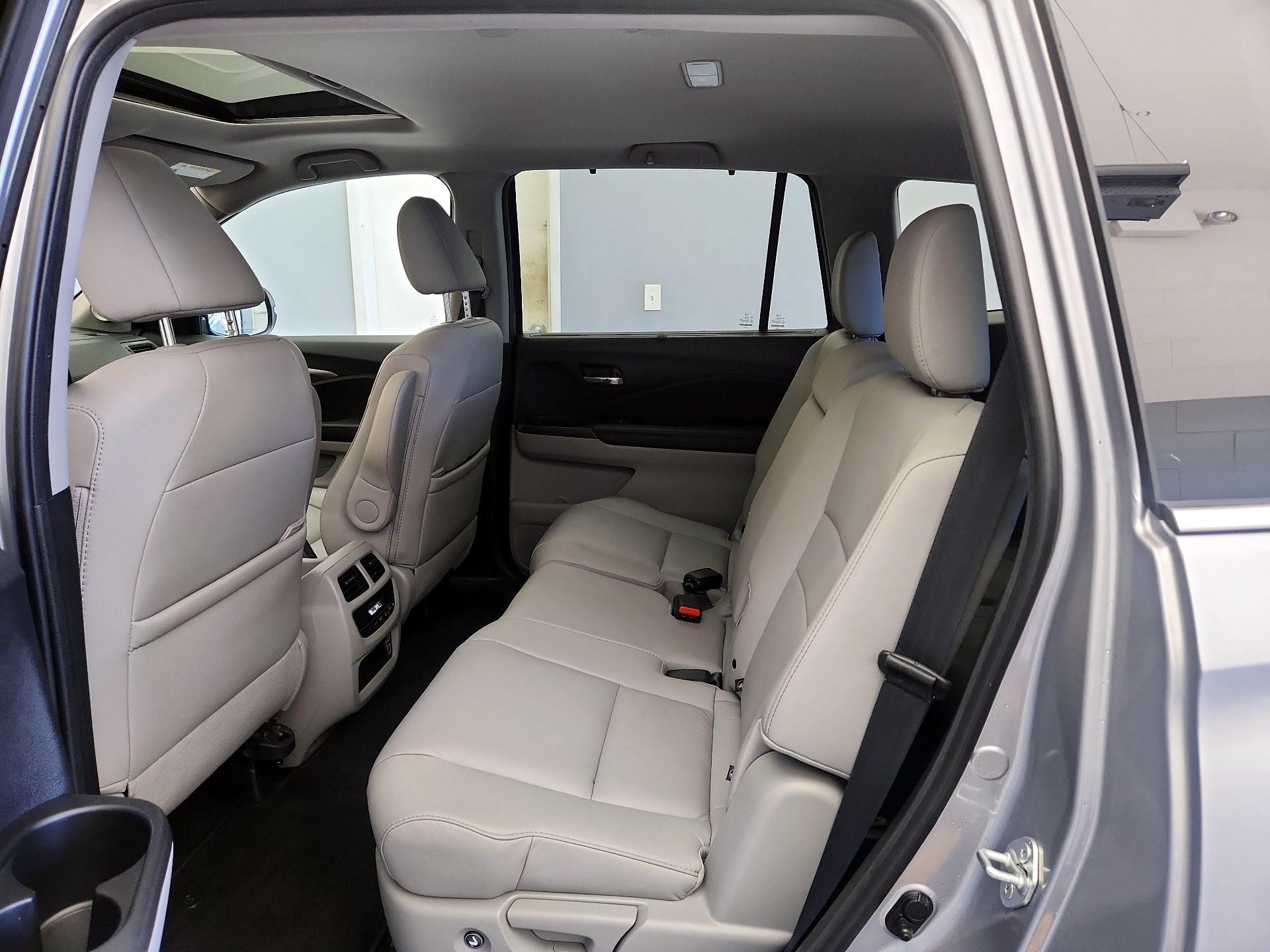 Thumbnail: 2022 Honda Pilot - 20