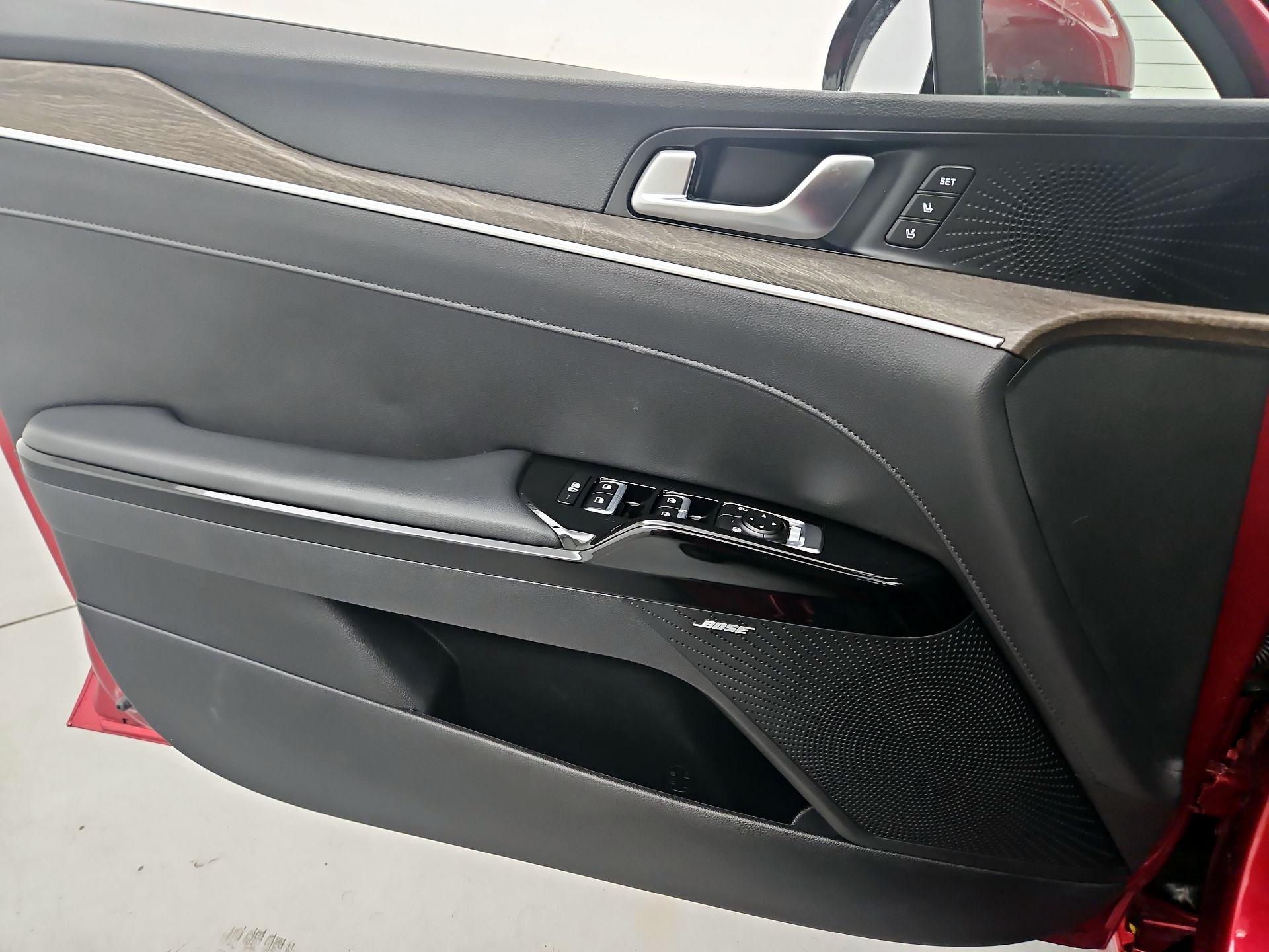 Thumbnail: 2021 Kia K5 - 12